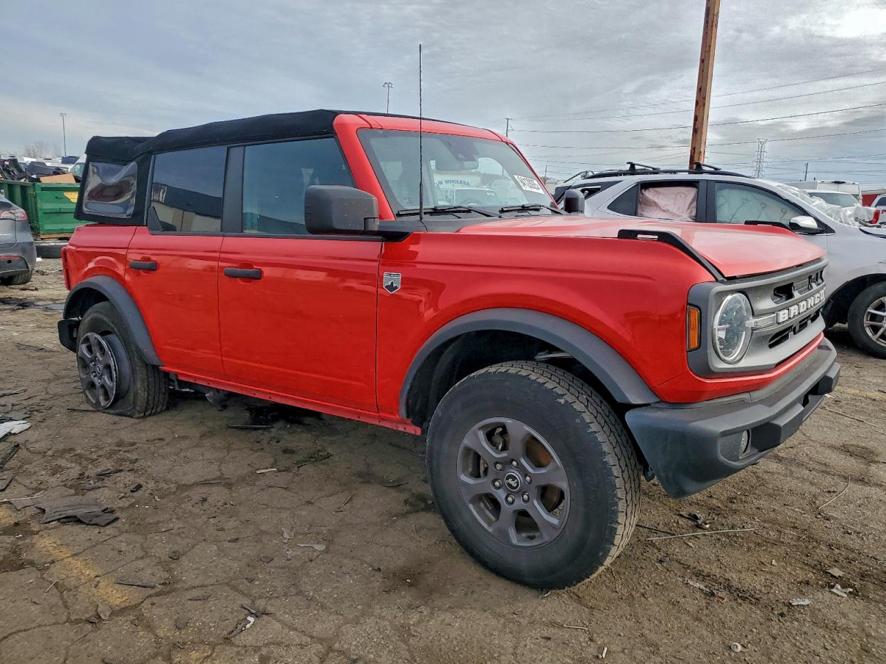 2023 Ford Bronco Base Red vin: 1FMEE5BP4PLC02147
