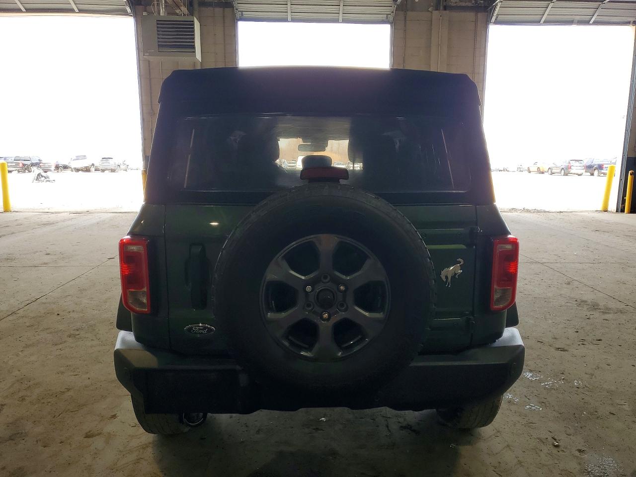 2023 Ford Bronco Base Green vin: 1FMEE5BPXPLB60664