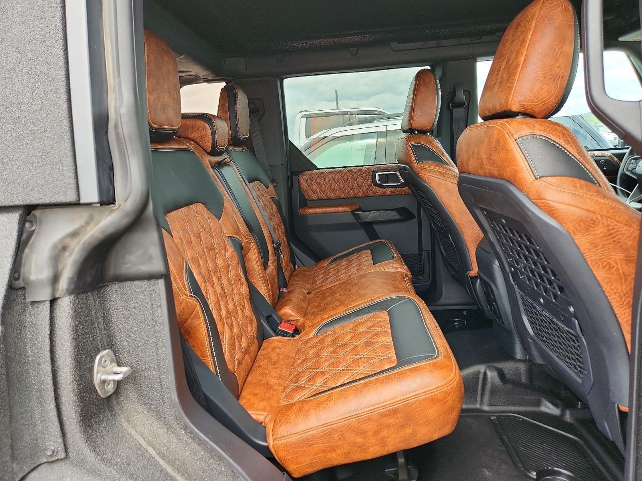 2023 Ford Bronco Base Black vin: 1FMEE5BPXPLB79358
