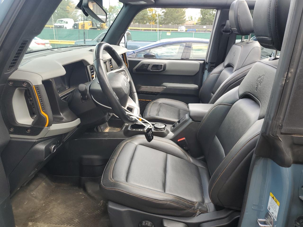 2021 Ford Bronco Base Blue vin: 1FMEE5DH0MLA77116
