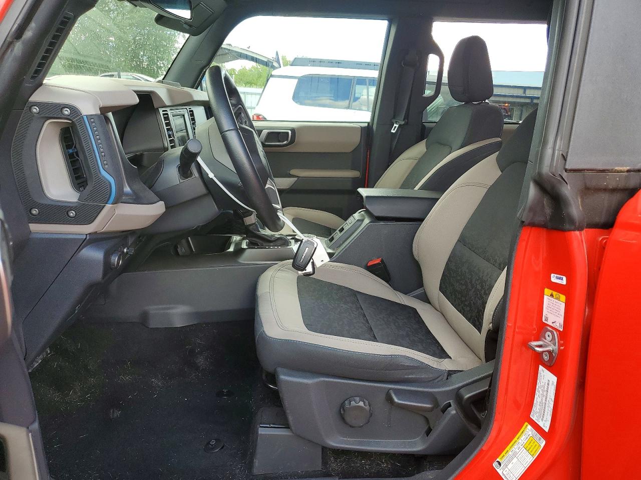 2022 Ford Bronco Base Red vin: 1FMEE5DP0NLB78973
