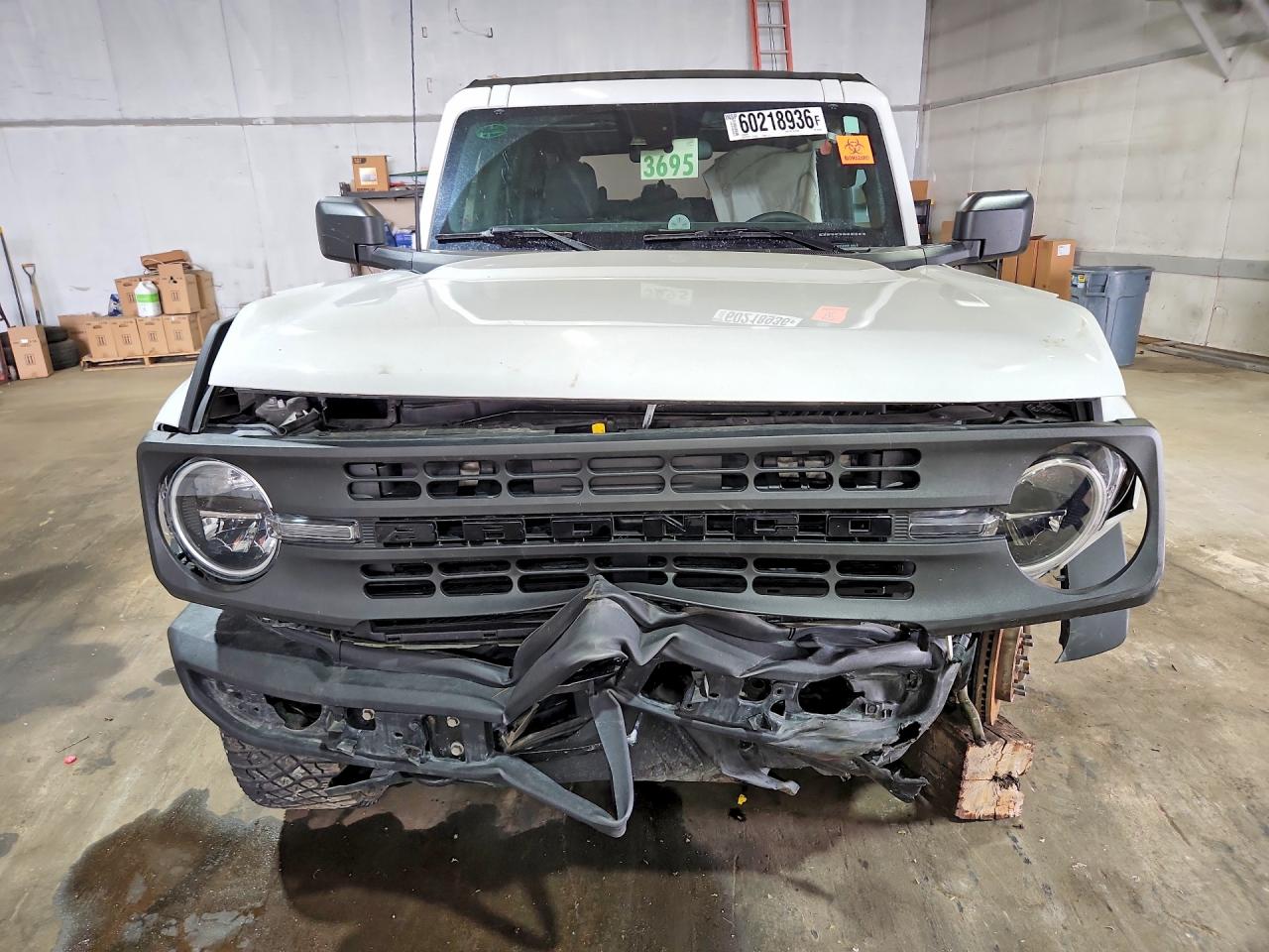2023 Ford Bronco Base White vin: 1FMEE5DP2PLB18650