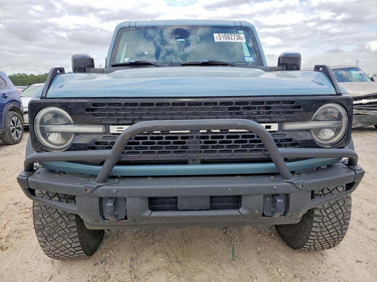 2021 Ford Bronco Base Blue vin: 1FMEE5DP4MLA63372