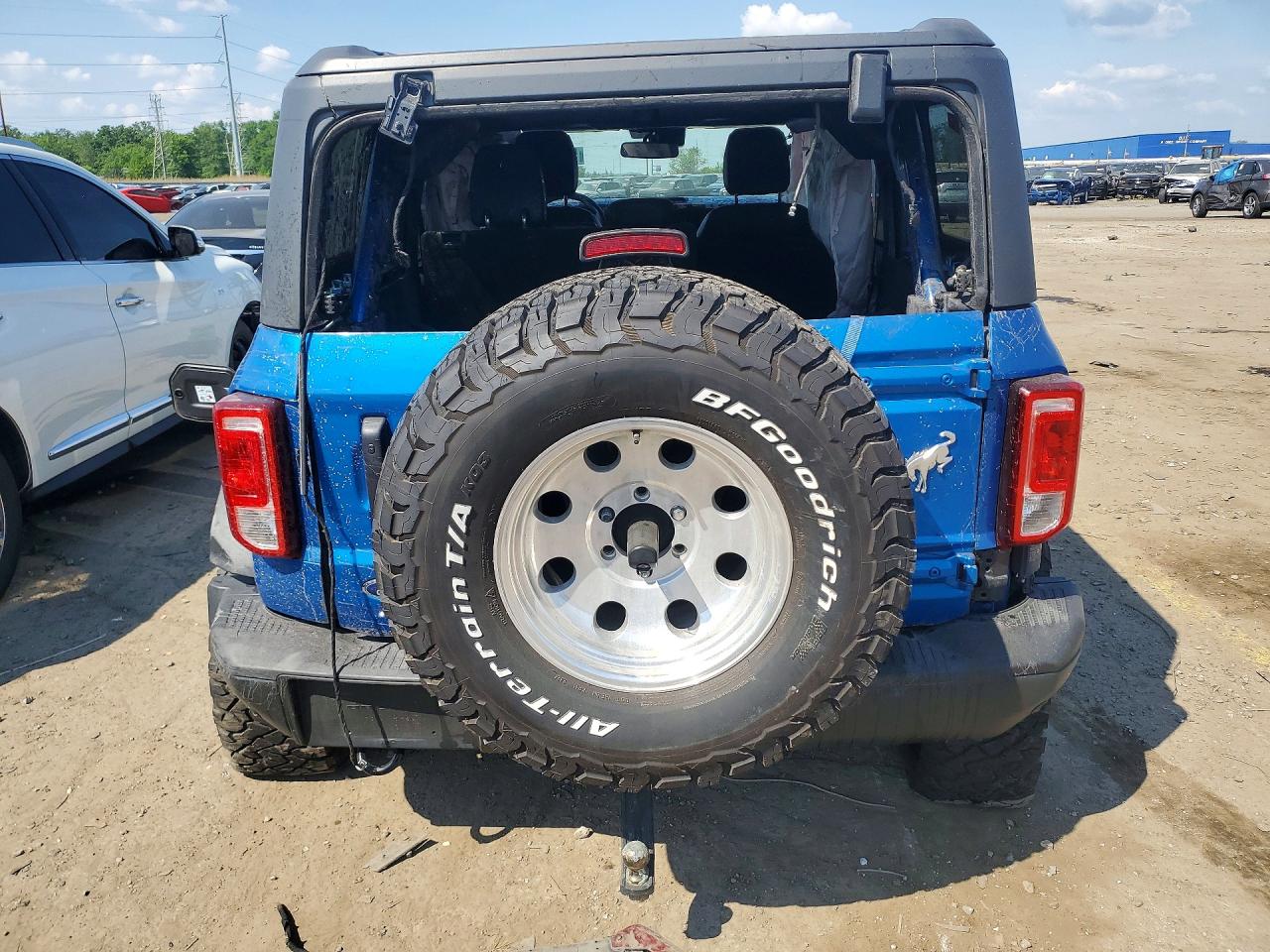 2023 Ford Bronco Base Blue vin: 1FMEE5DP7PLB68735