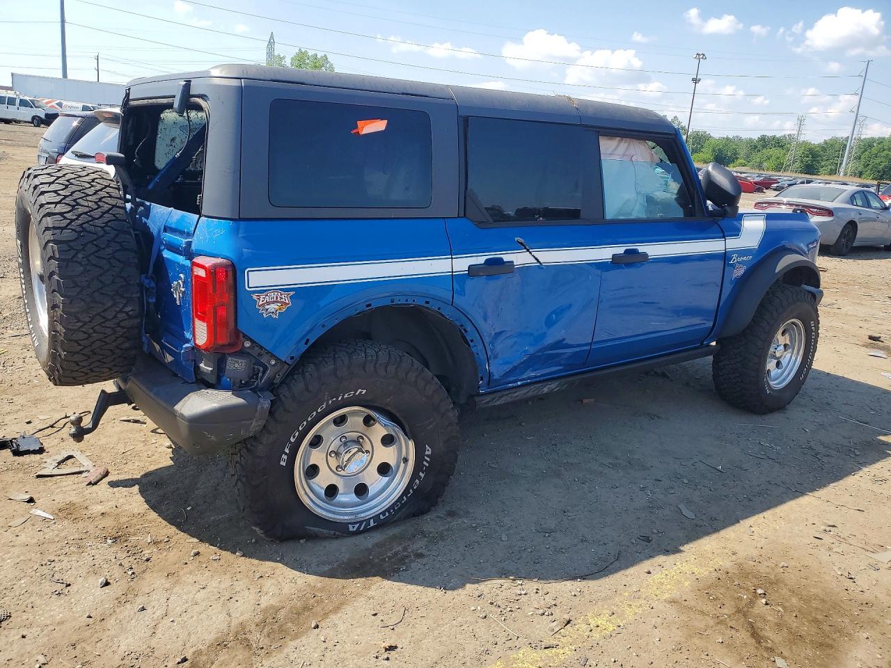 2023 Ford Bronco Base Blue vin: 1FMEE5DP7PLB68735
