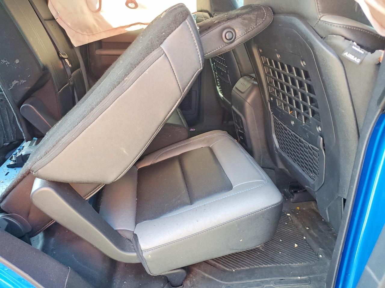 2023 Ford Bronco Base Blue vin: 1FMEE5DP7PLB68735