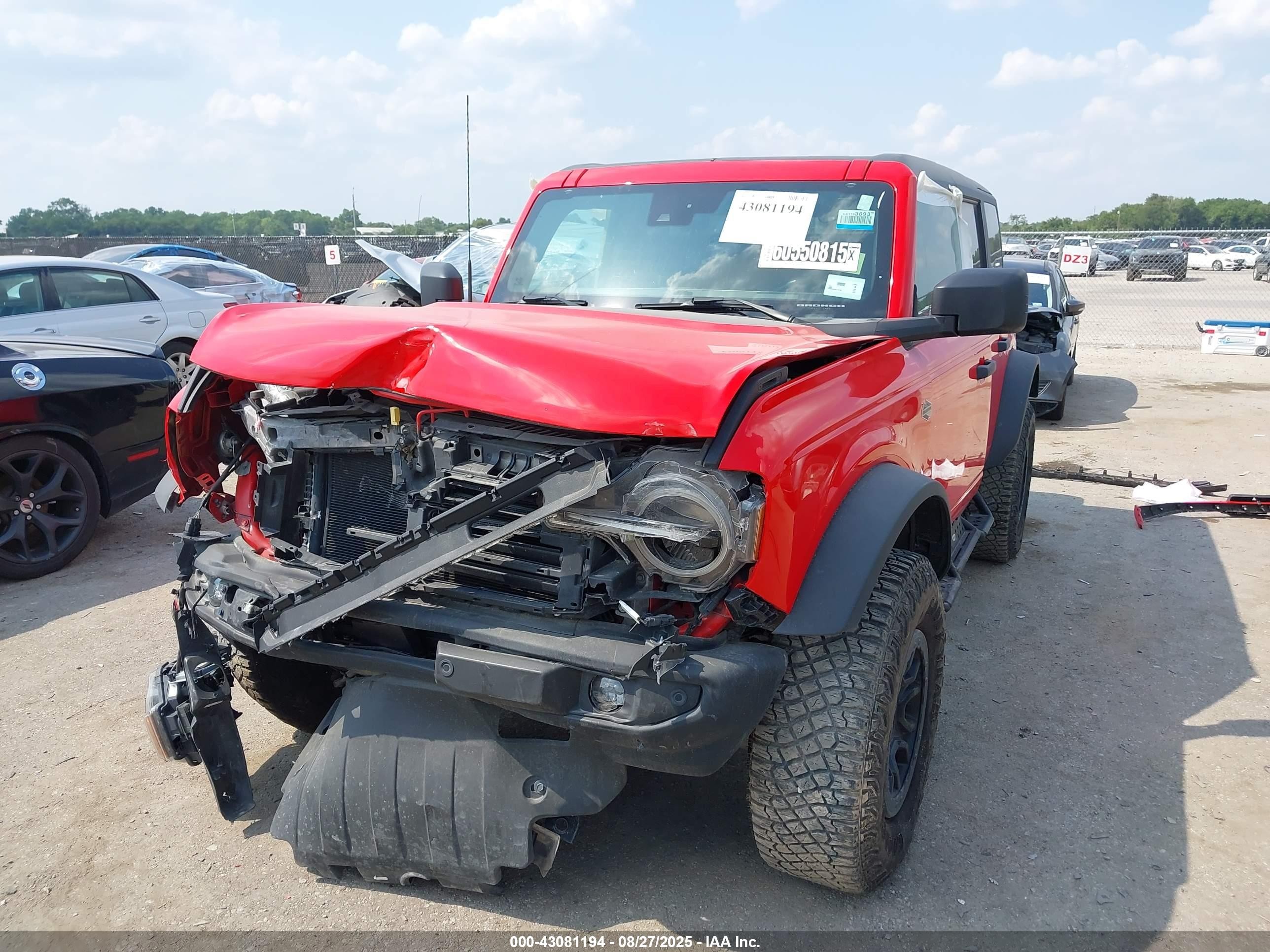 2022 Ford Bronco Wildtrak Red vin: 1FMEE5DP9NLA97762