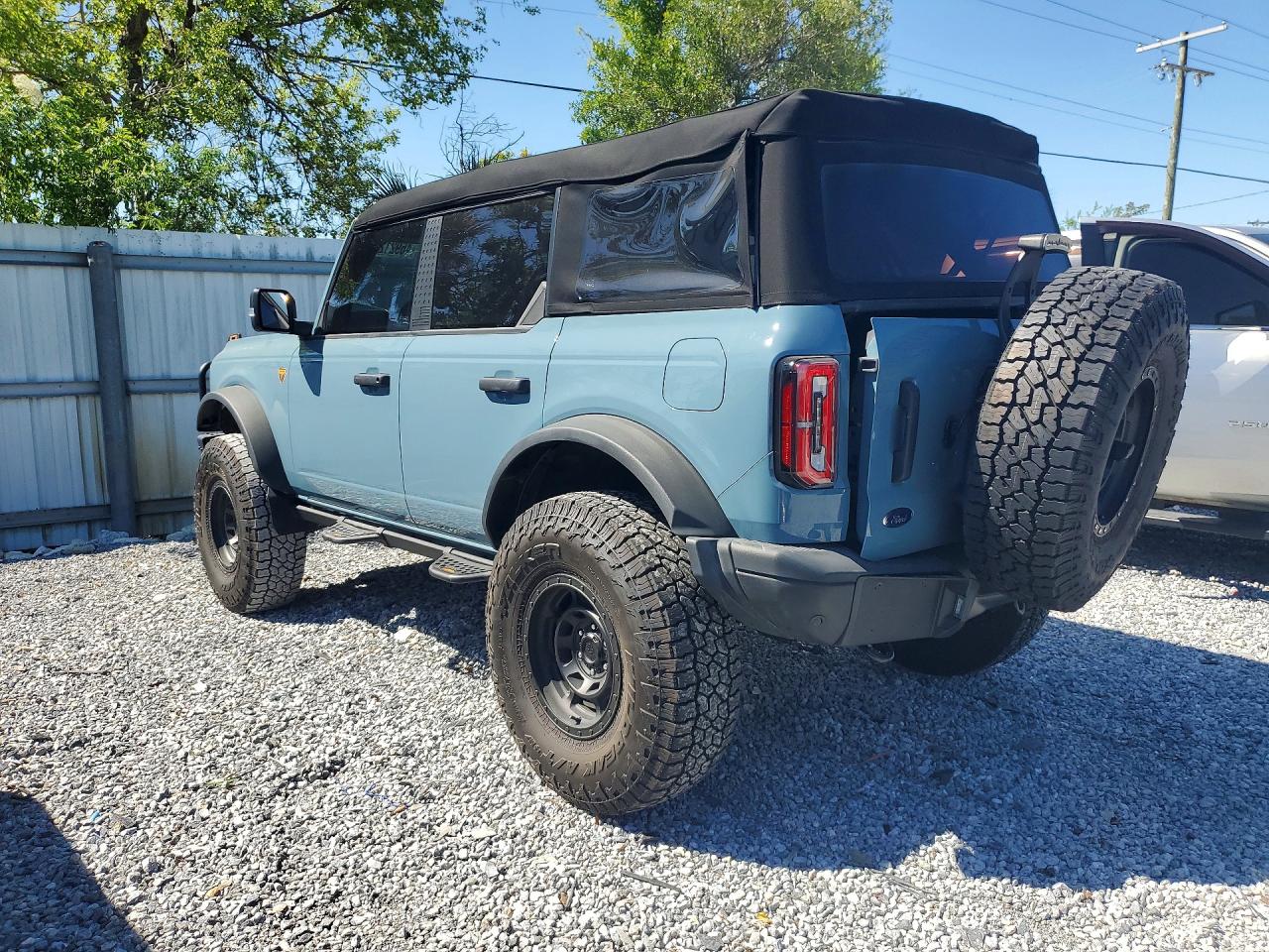 2023 Ford Bronco Base Blue vin: 1FMEE5DPXPLB32313