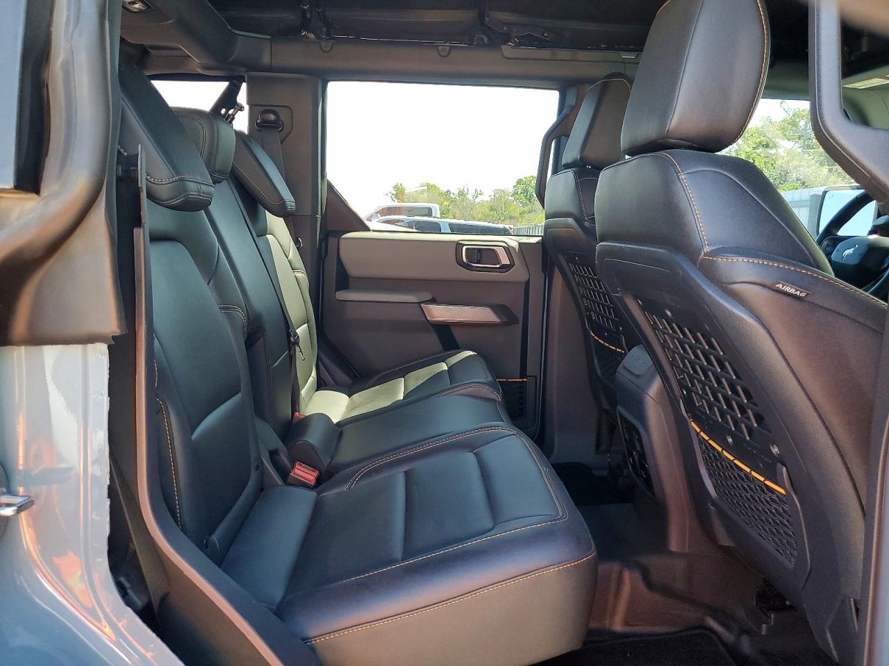 2023 Ford Bronco Base Blue vin: 1FMEE5DPXPLB32313