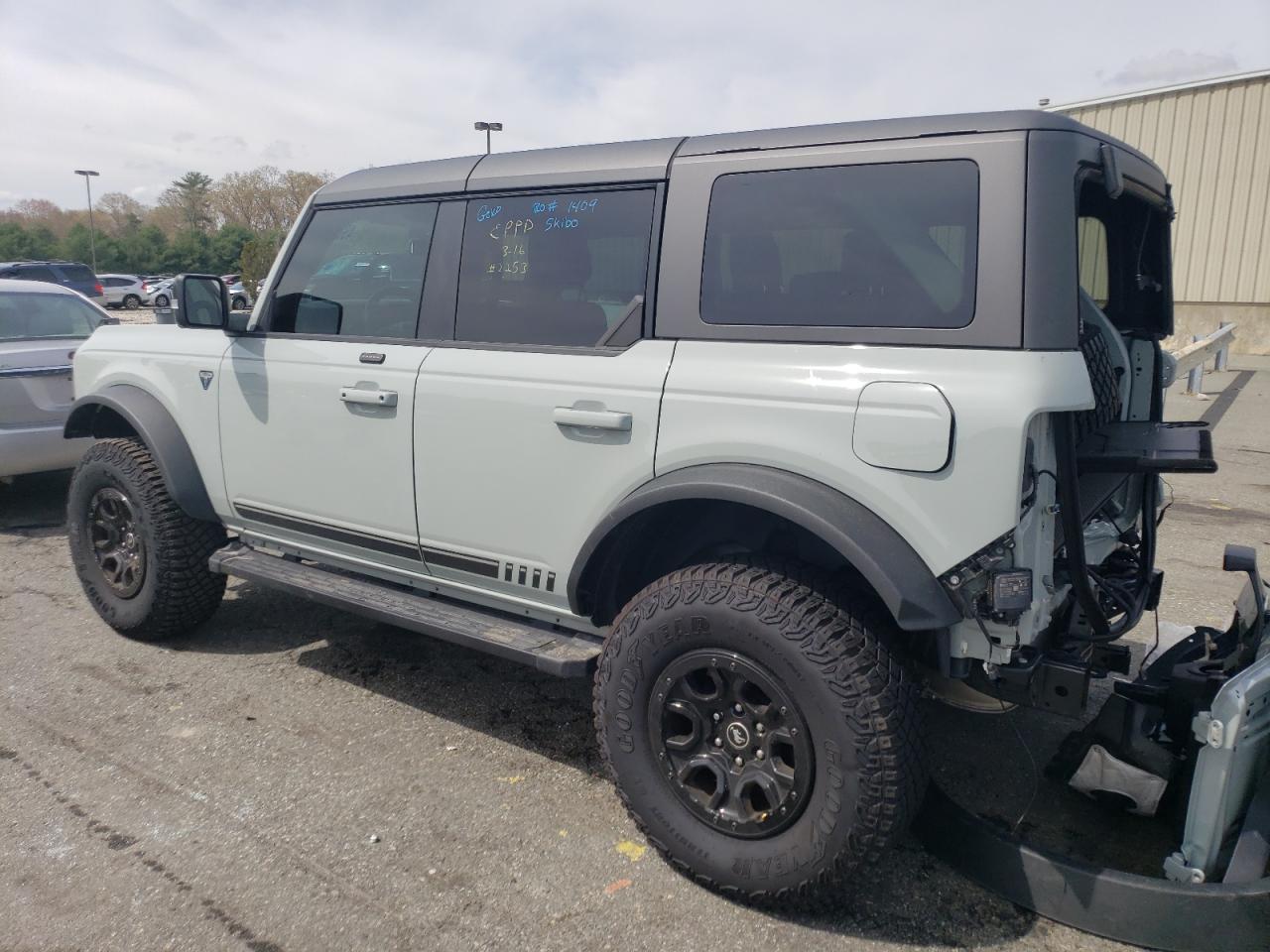 2021 Ford Bronco First Edition Gray vin: 1FMEE5EPXMLA43447