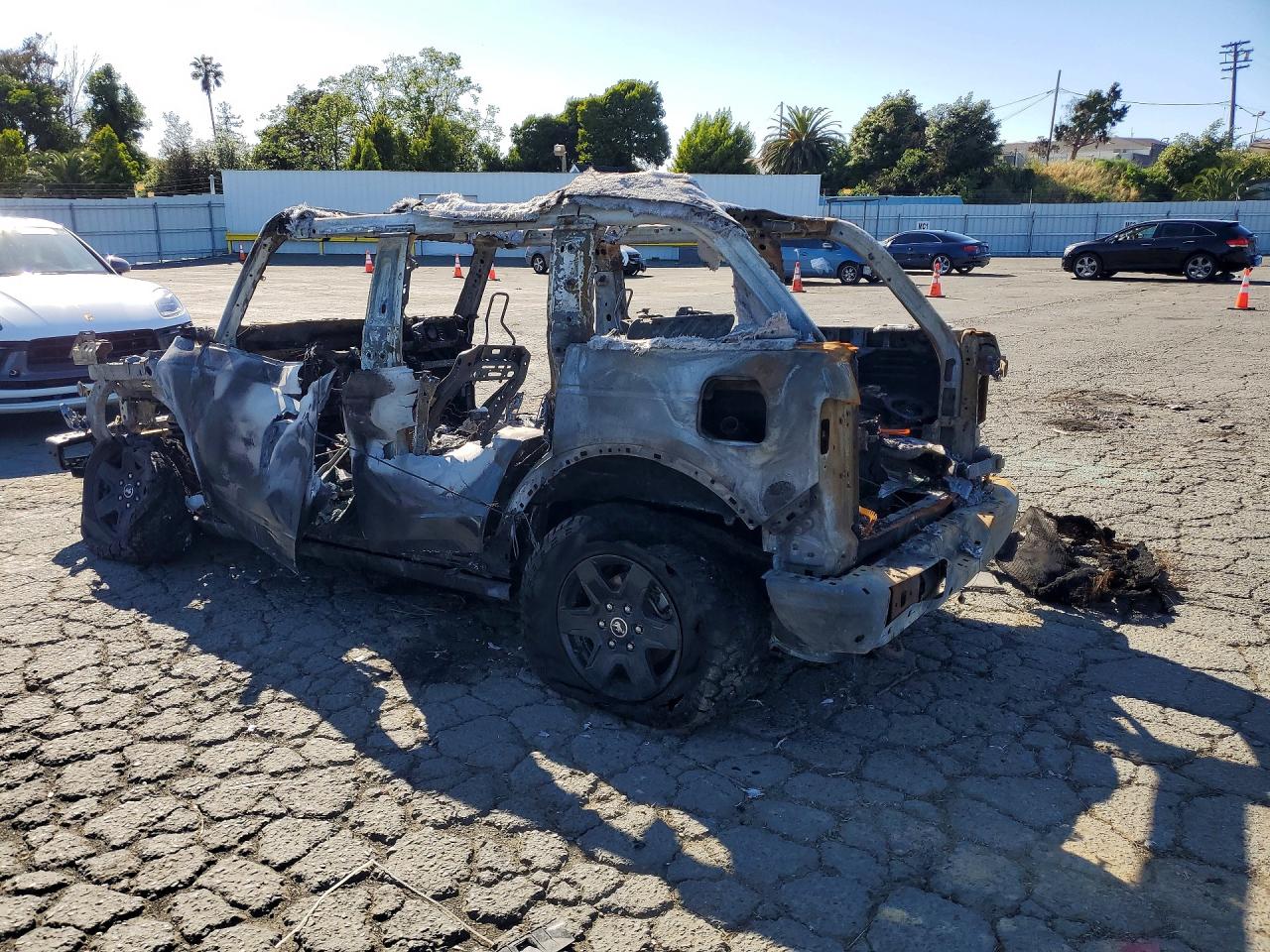 2025 Ford Bronco Big Bend Burn vin: 1FMEE7BH7SLA78825