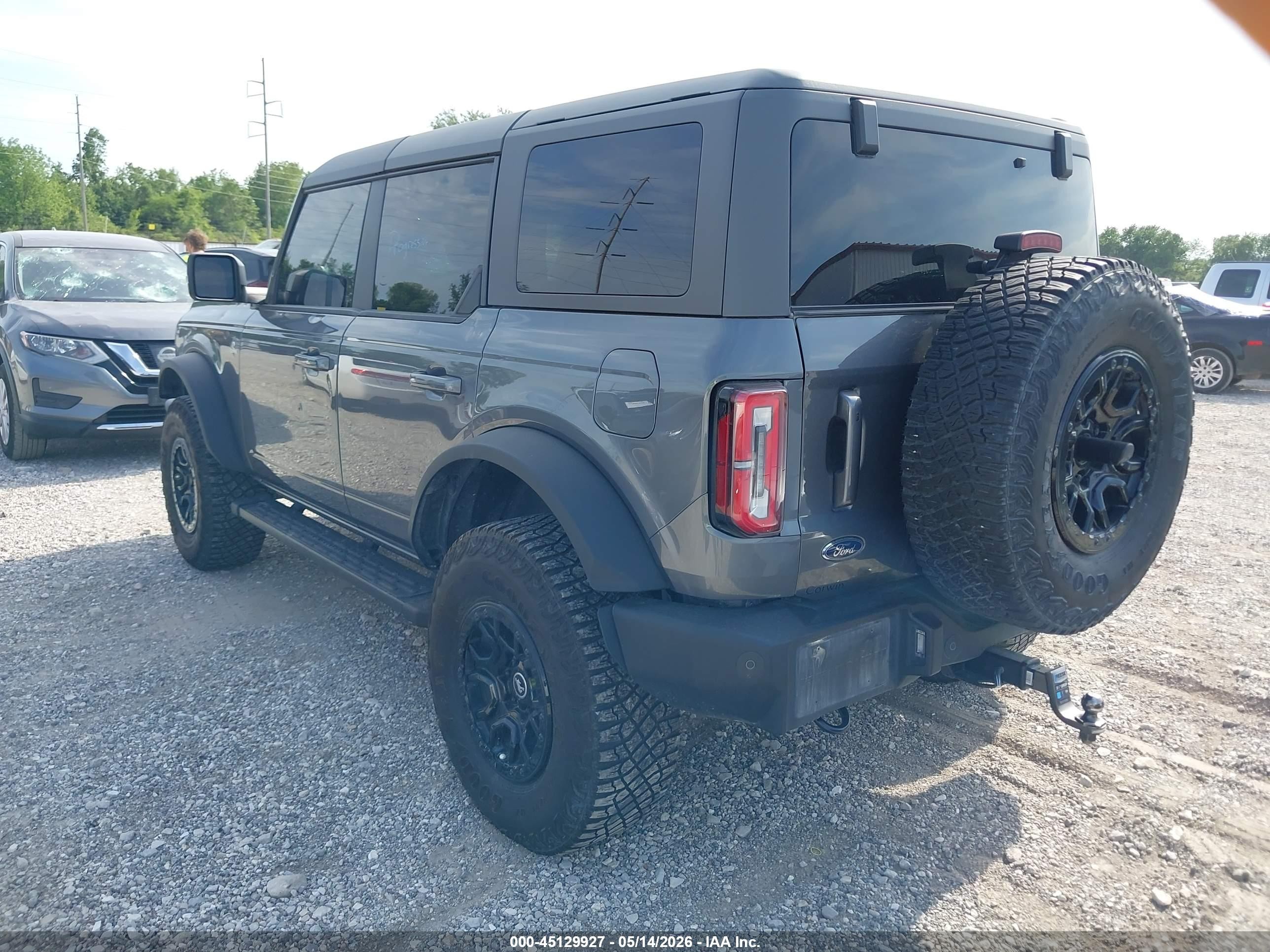 2024 Ford Bronco Outer Banks Gray vin: 1FMEE8BP1RLA56911