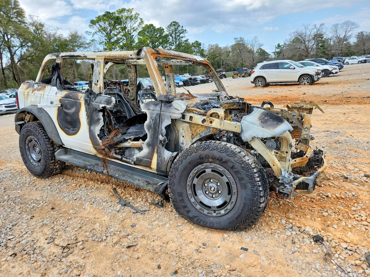 2025 Ford Bronco Outer Banks Burn vin: 1FMEE8BP8SLB35854