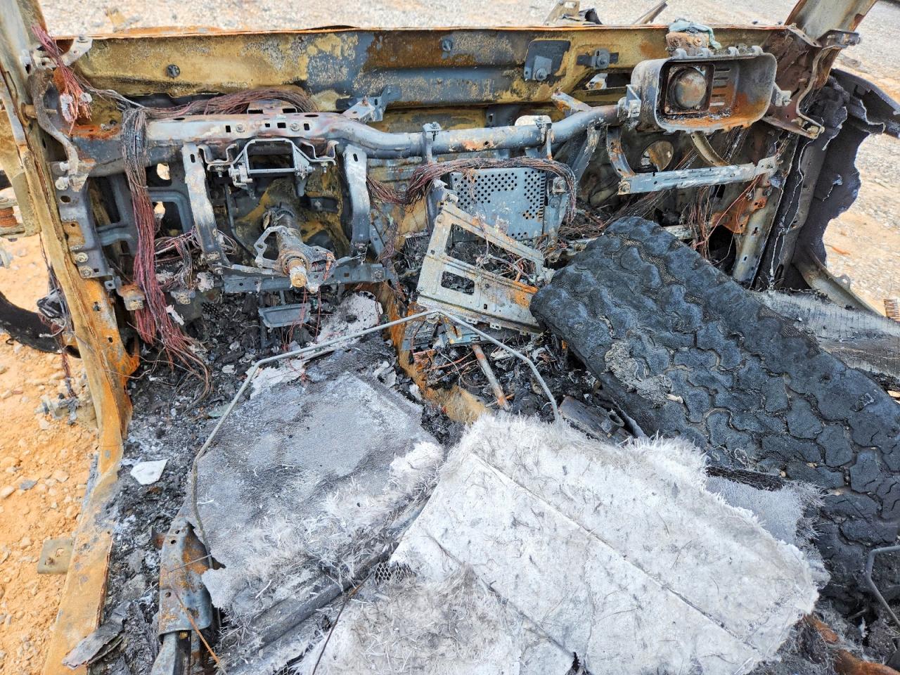 2025 Ford Bronco Outer Banks Burn vin: 1FMEE8BP8SLB35854