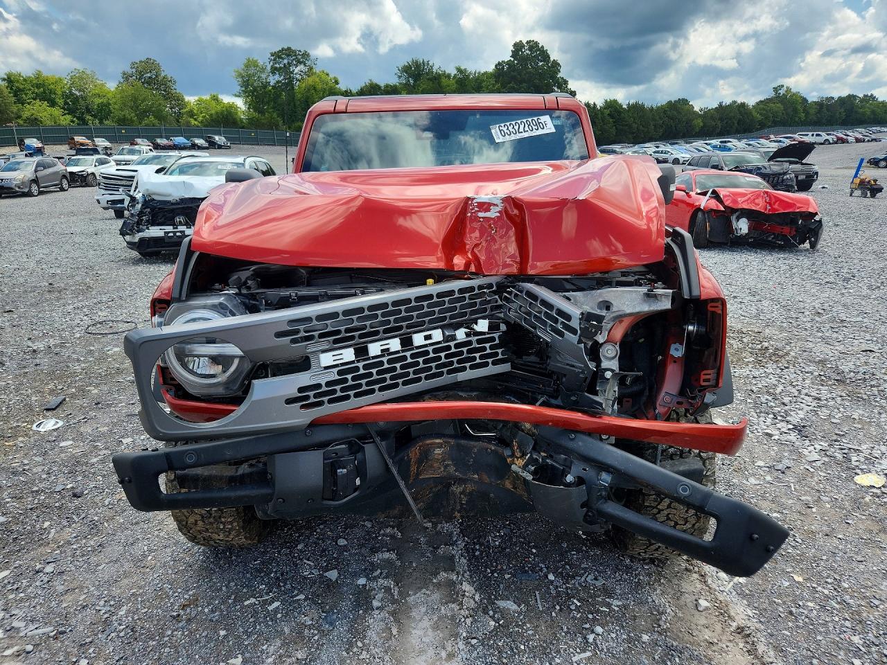 2024 Ford Bronco Badlands Red vin: 1FMEE9BP1RLB50048