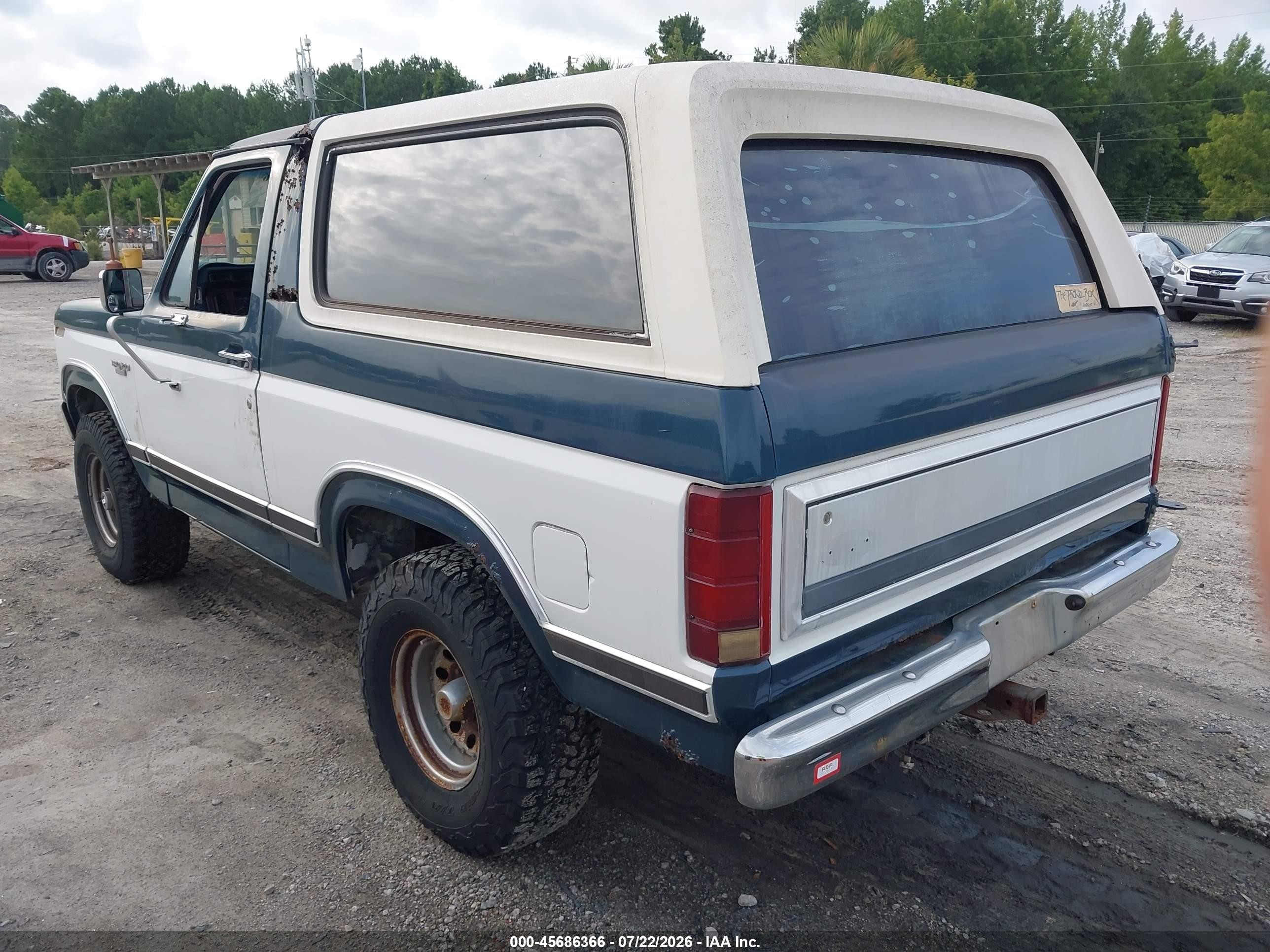 1983 Ford Bronco U100 White vin: 1FMEU15F8DLA48262