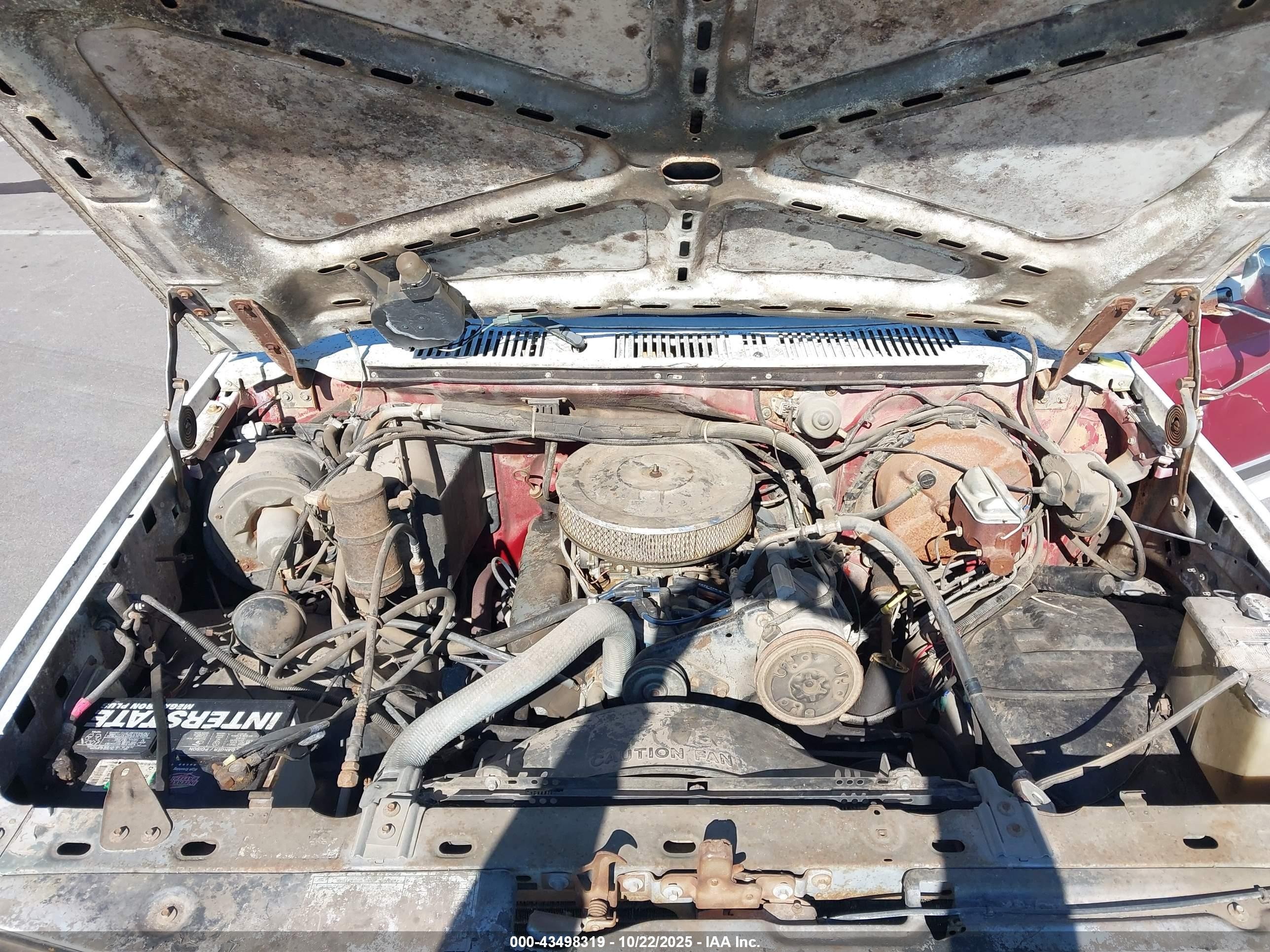 1984 Ford Bronco U100 Red vin: 1FMEU15G7ELA23587