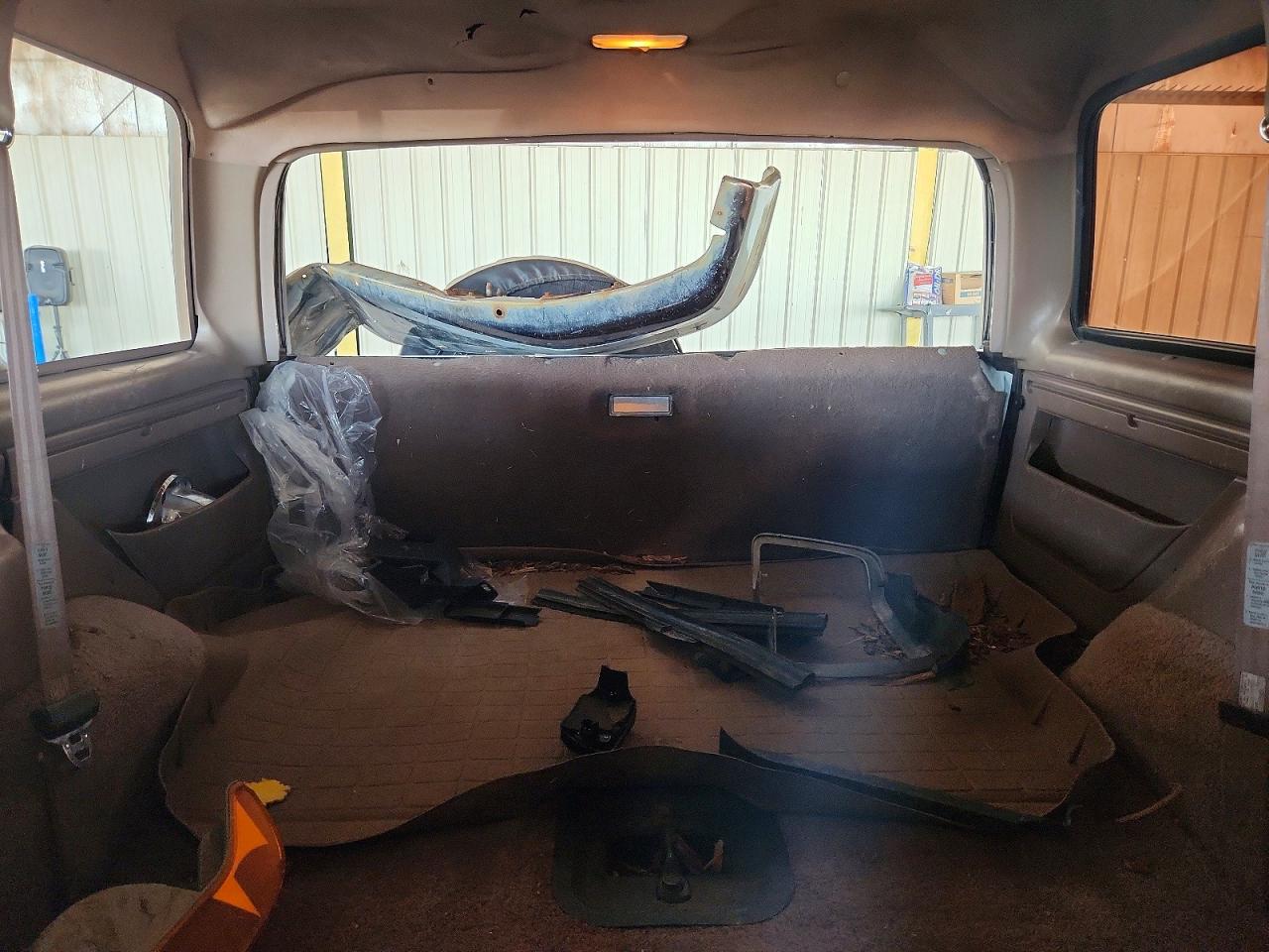 1996 Ford Bronco U100 White vin: 1FMEU15H0TLB72784