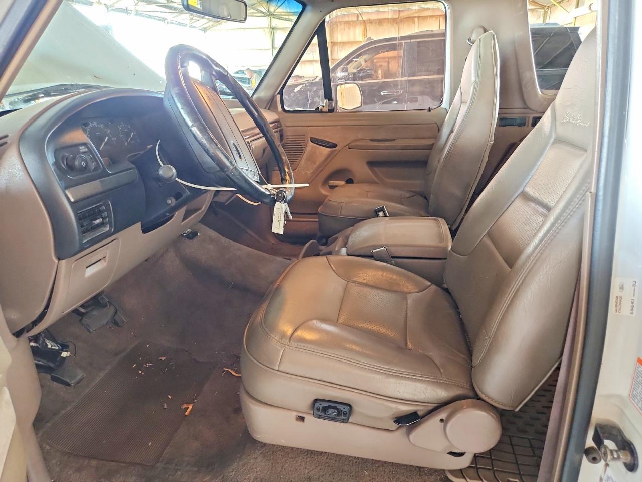 1996 Ford Bronco U100 White vin: 1FMEU15H0TLB72784