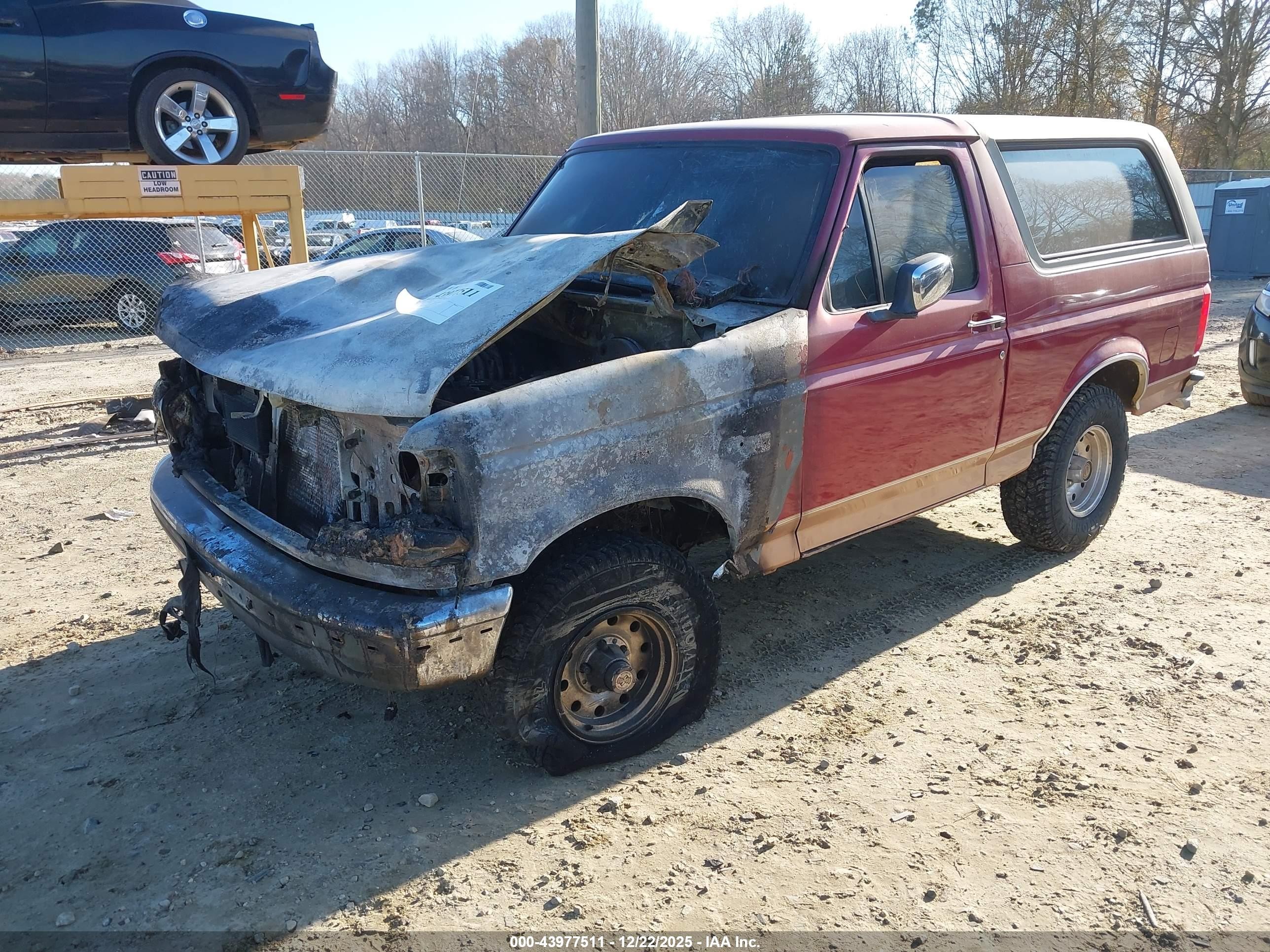 1994 Ford Bronco U100 Red vin: 1FMEU15H1RLB47188