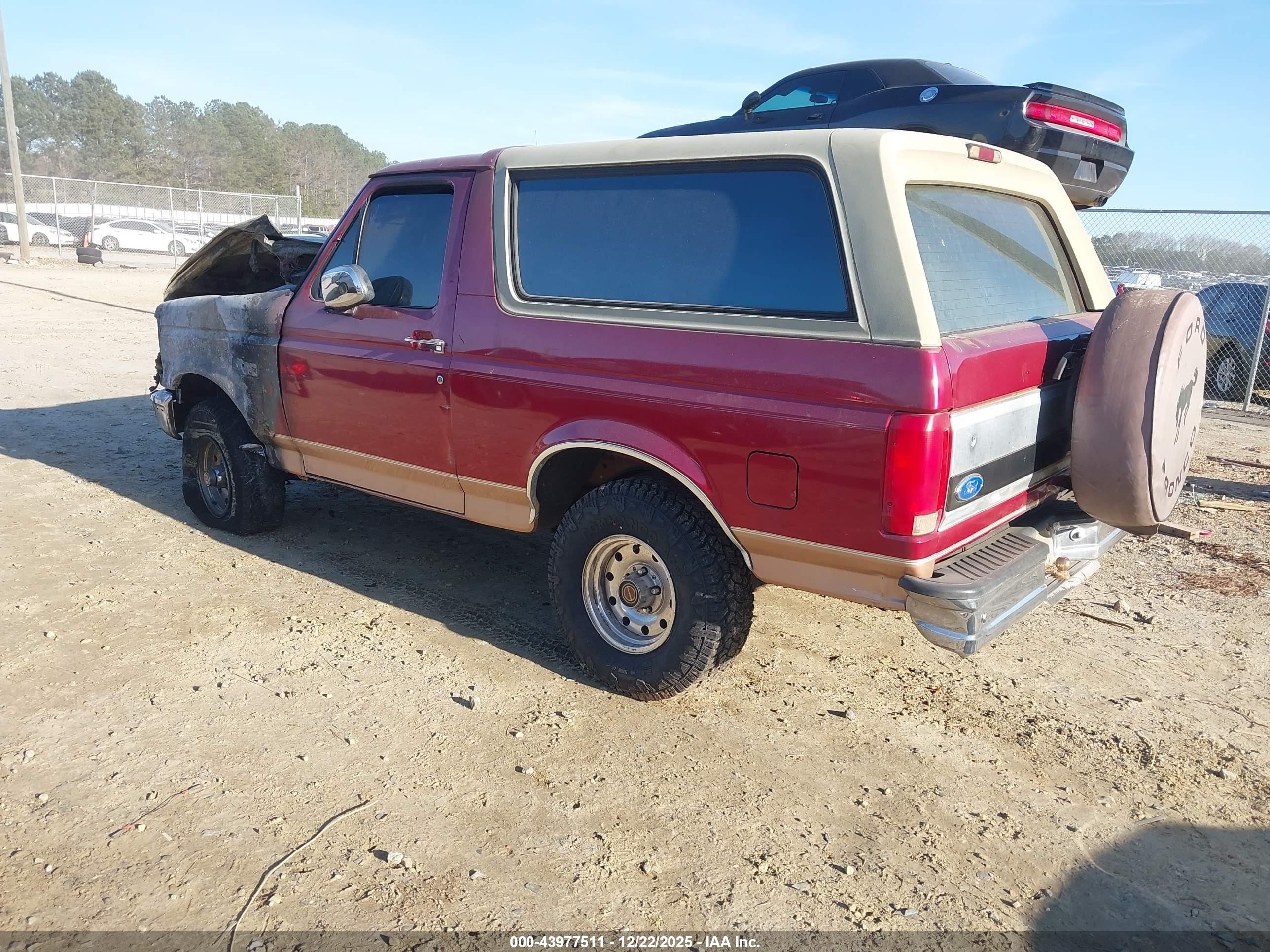 1994 Ford Bronco U100 Red vin: 1FMEU15H1RLB47188