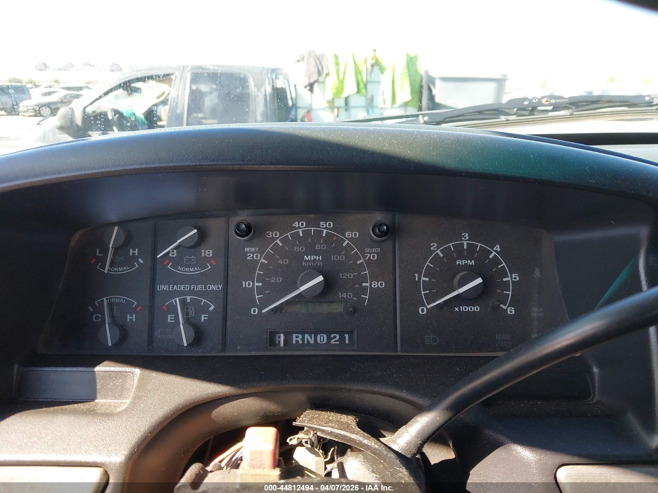 1992 Ford Bronco U100 Серый vin: 1FMEU15H2NLA06768
