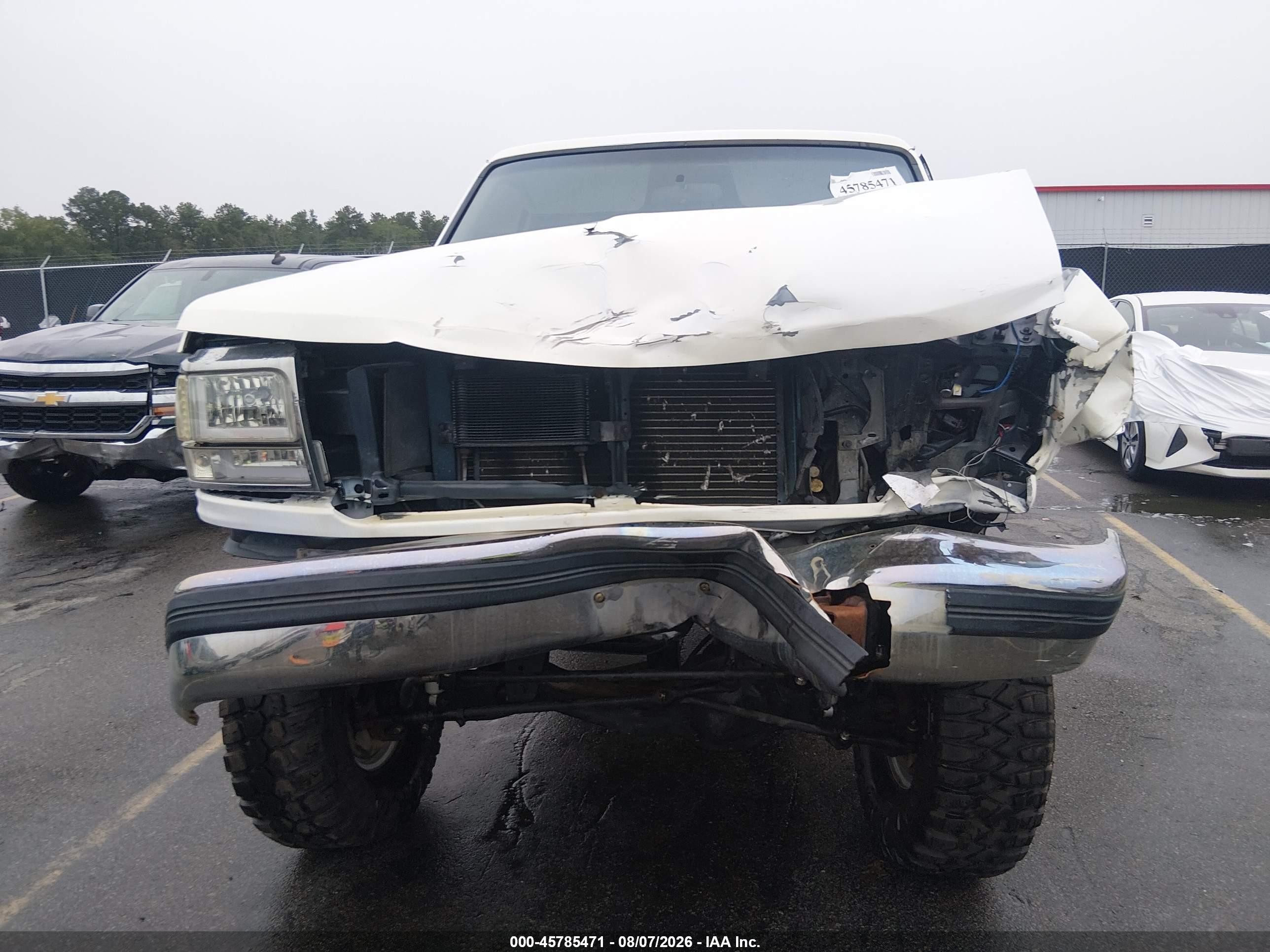1994 Ford Bronco U100 White vin: 1FMEU15H3RLB43952