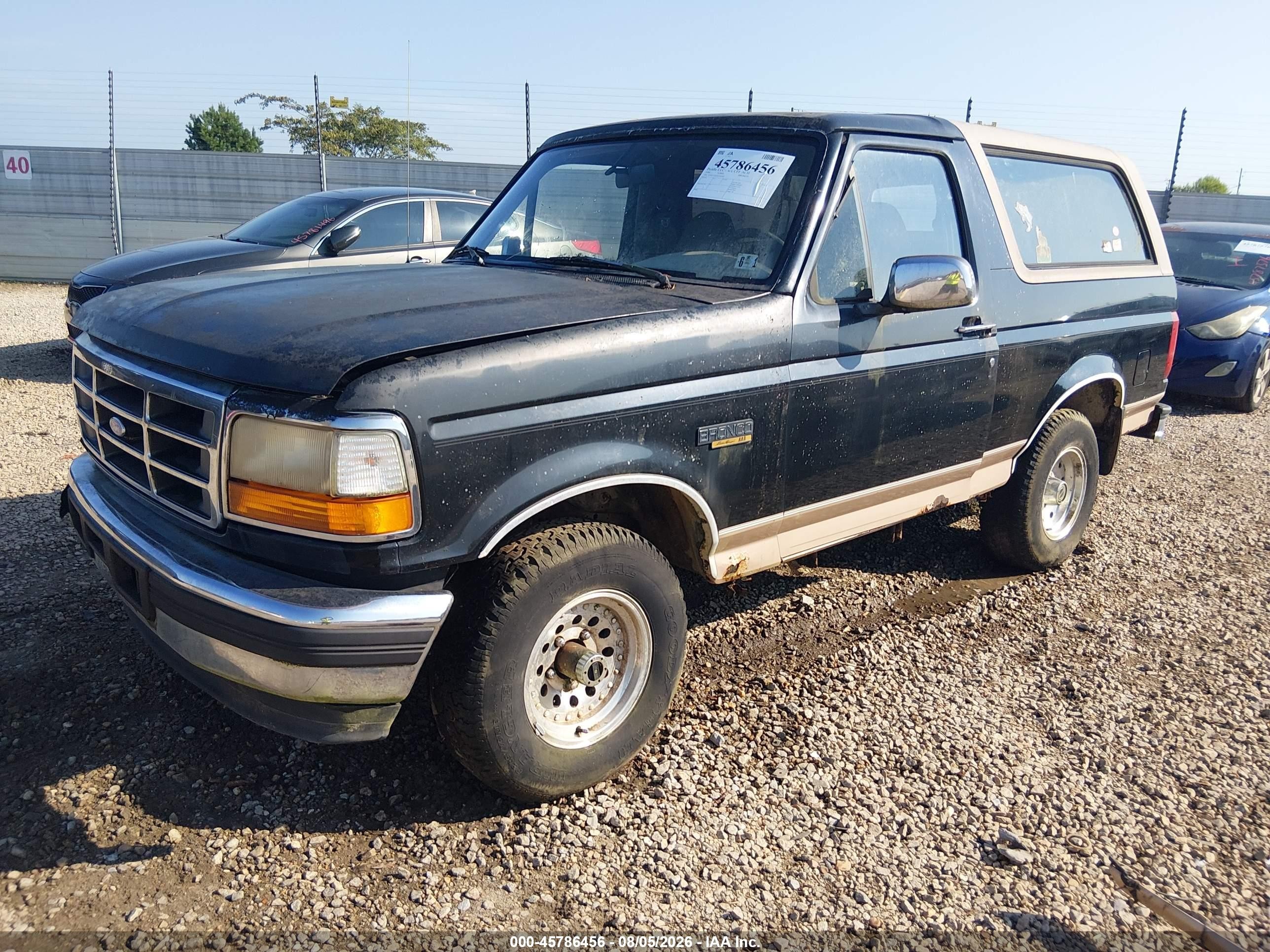 1996 Ford Bronco U100 Black vin: 1FMEU15H3TLA66703