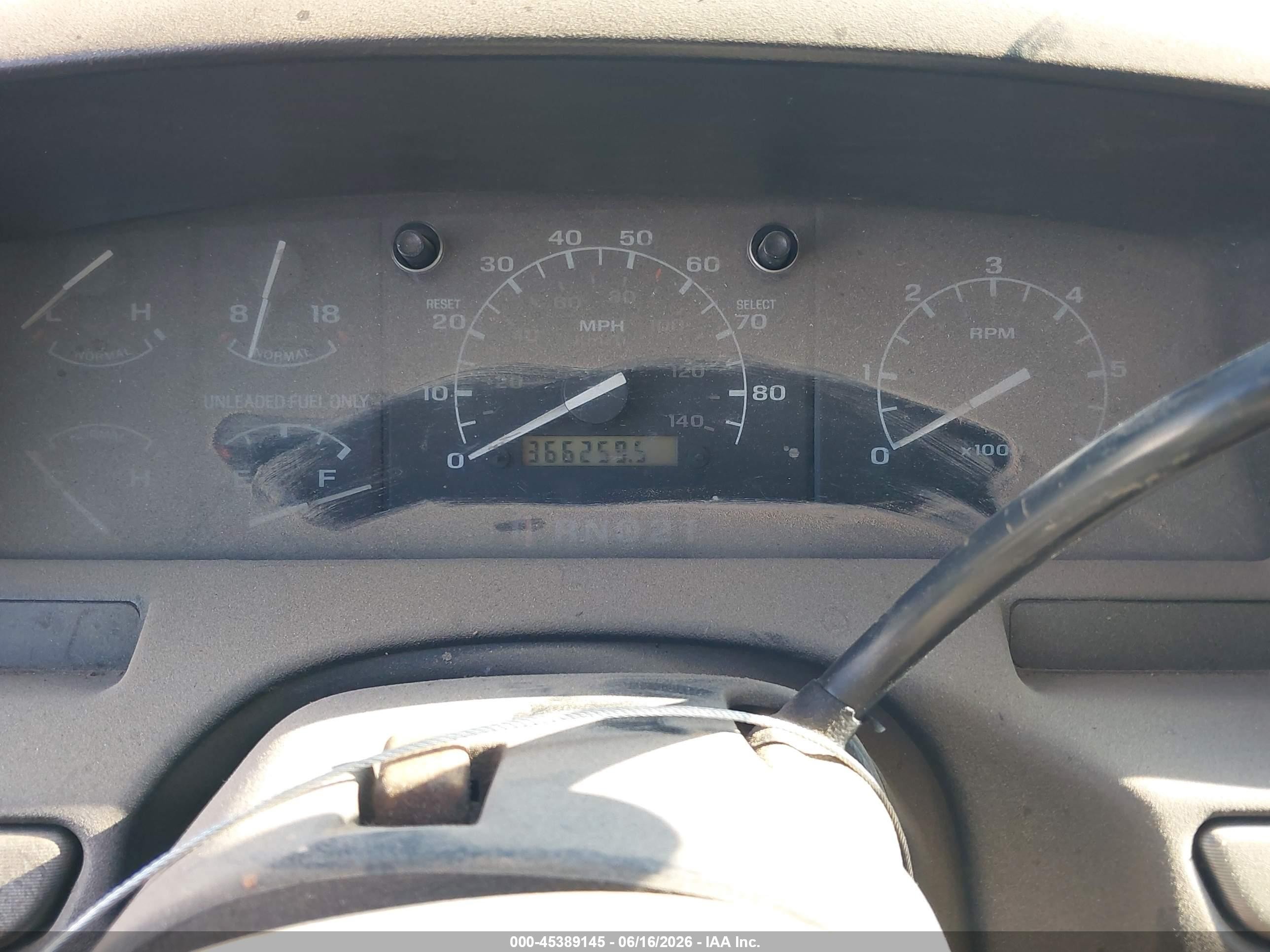 1995 Ford Bronco U100 White vin: 1FMEU15H4SLA33725