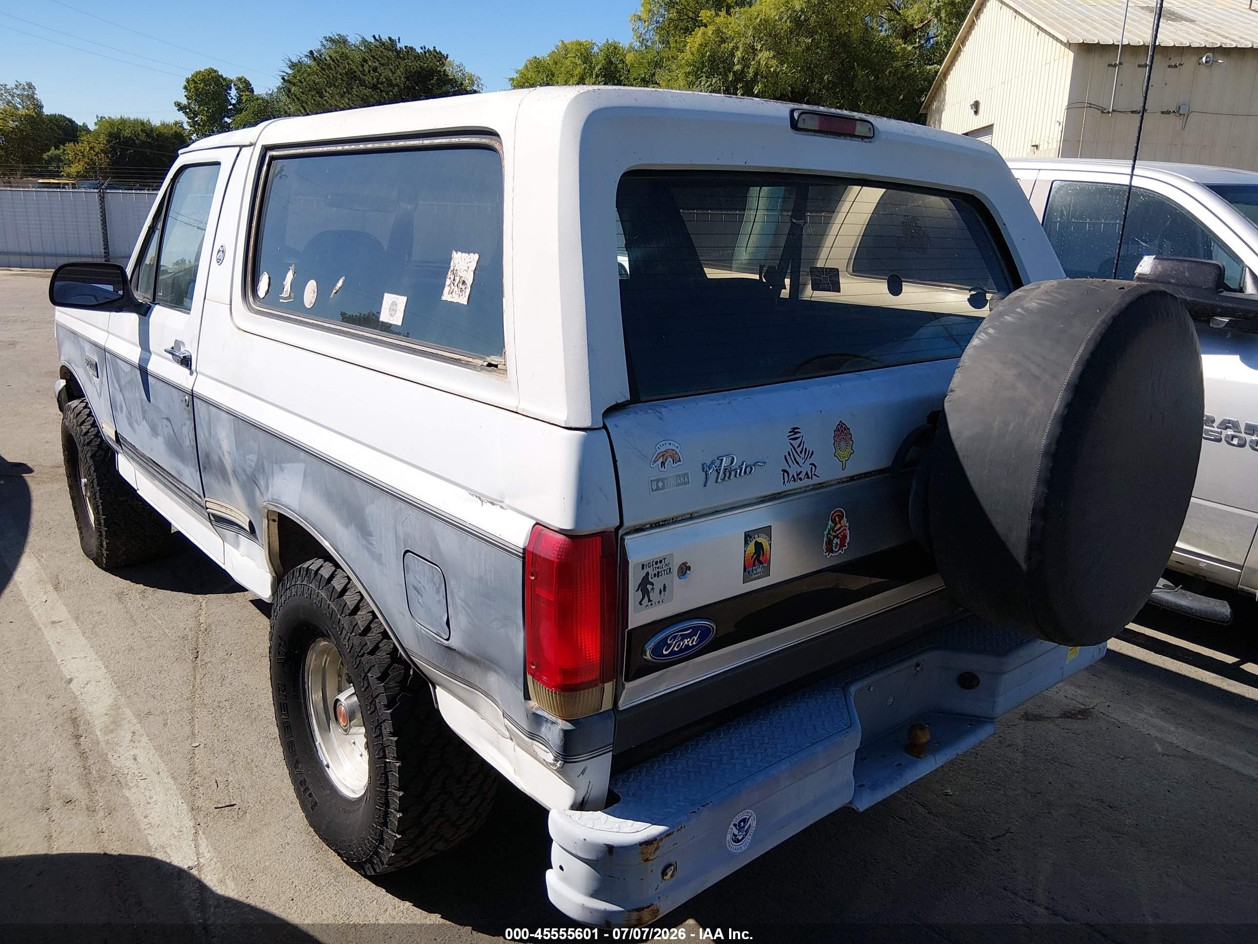 1993 Ford Bronco U100 White vin: 1FMEU15H7PLA74048