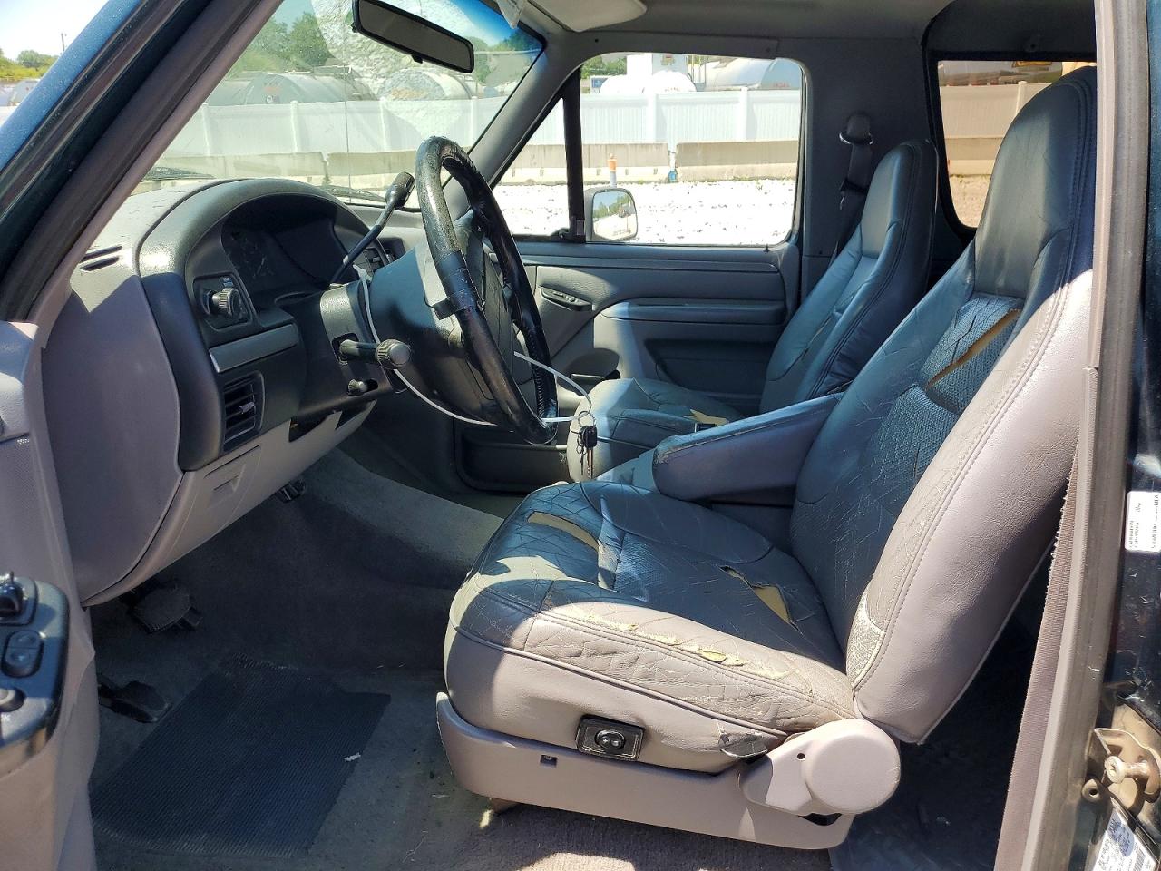 1995 Ford Bronco U100 Green vin: 1FMEU15H7SLA61583