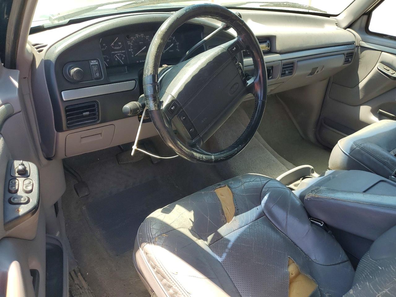 1995 Ford Bronco U100 Green vin: 1FMEU15H7SLA61583