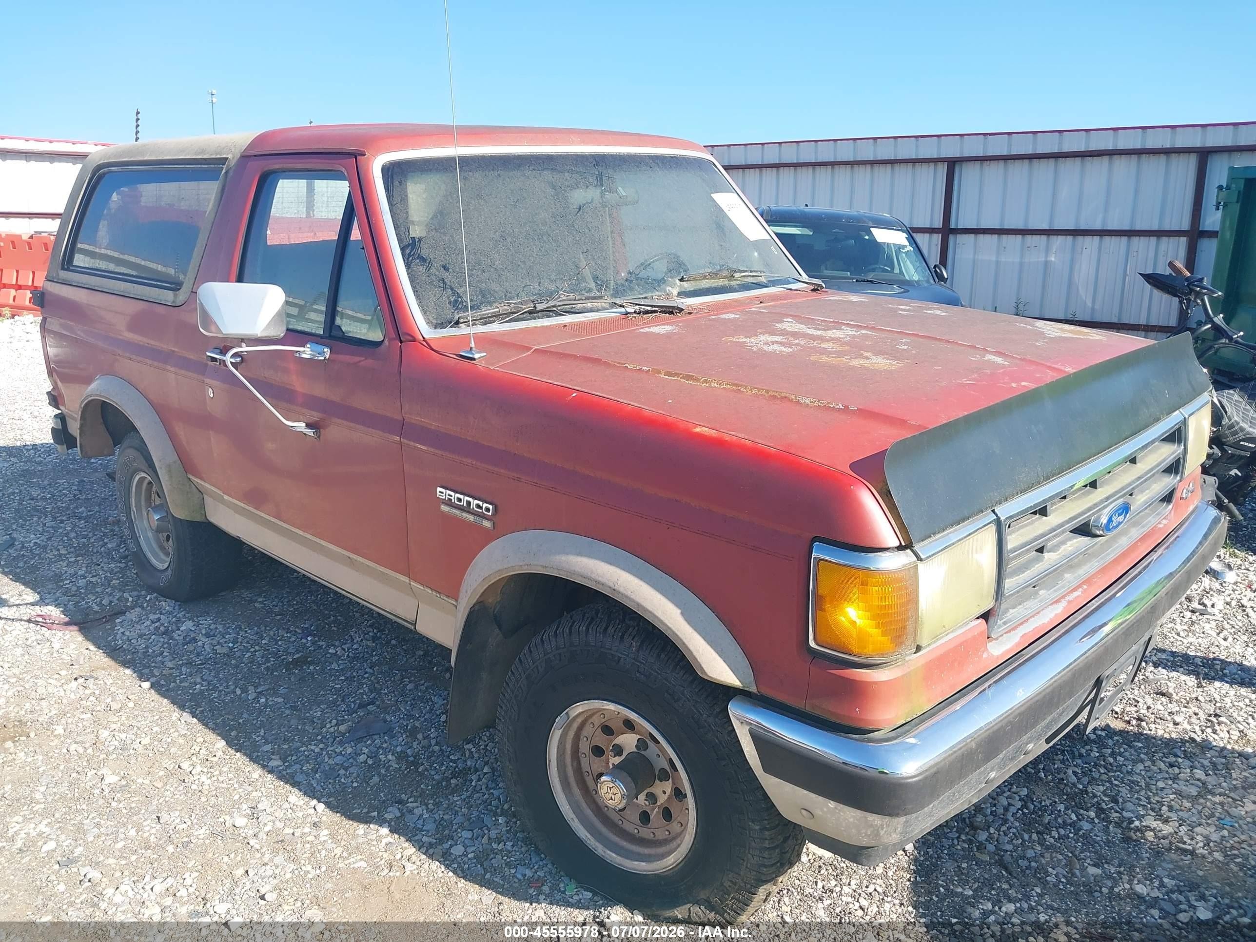 1990 Ford Bronco U100 Red vin: 1FMEU15H9LLB34504