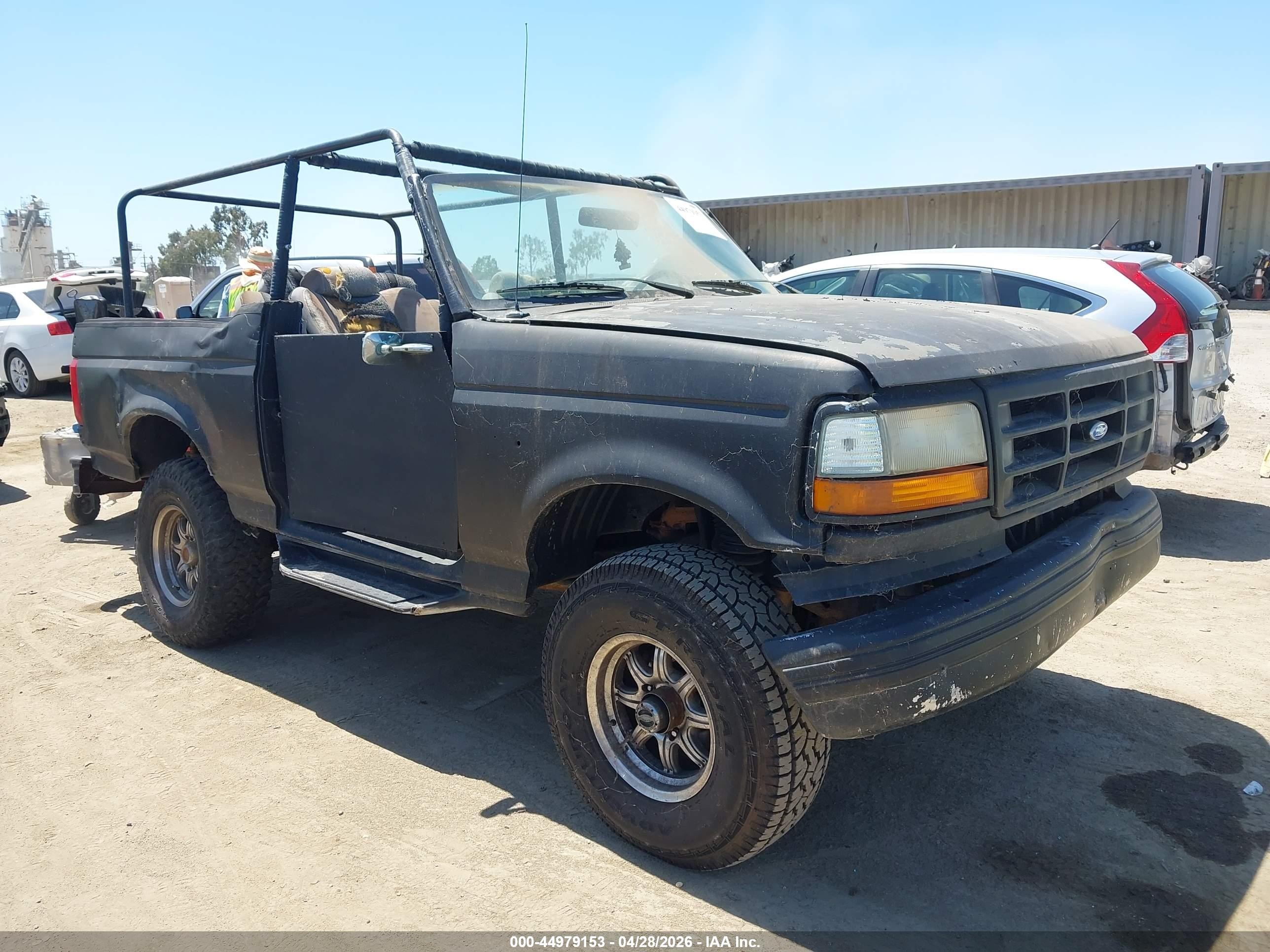 1995 Ford Bronco U100 Black vin: 1FMEU15HXSLB98159