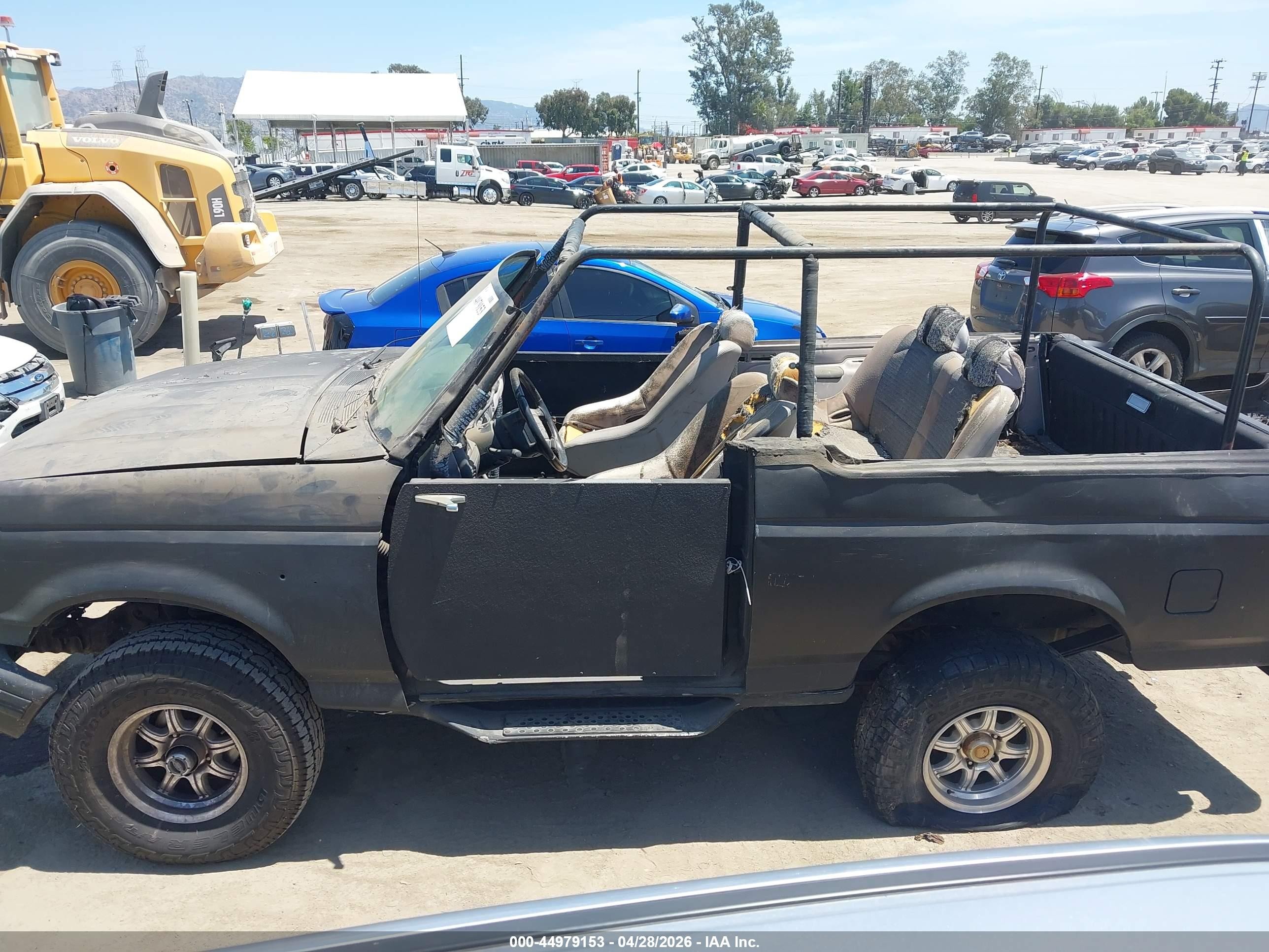 1995 Ford Bronco U100 Black vin: 1FMEU15HXSLB98159