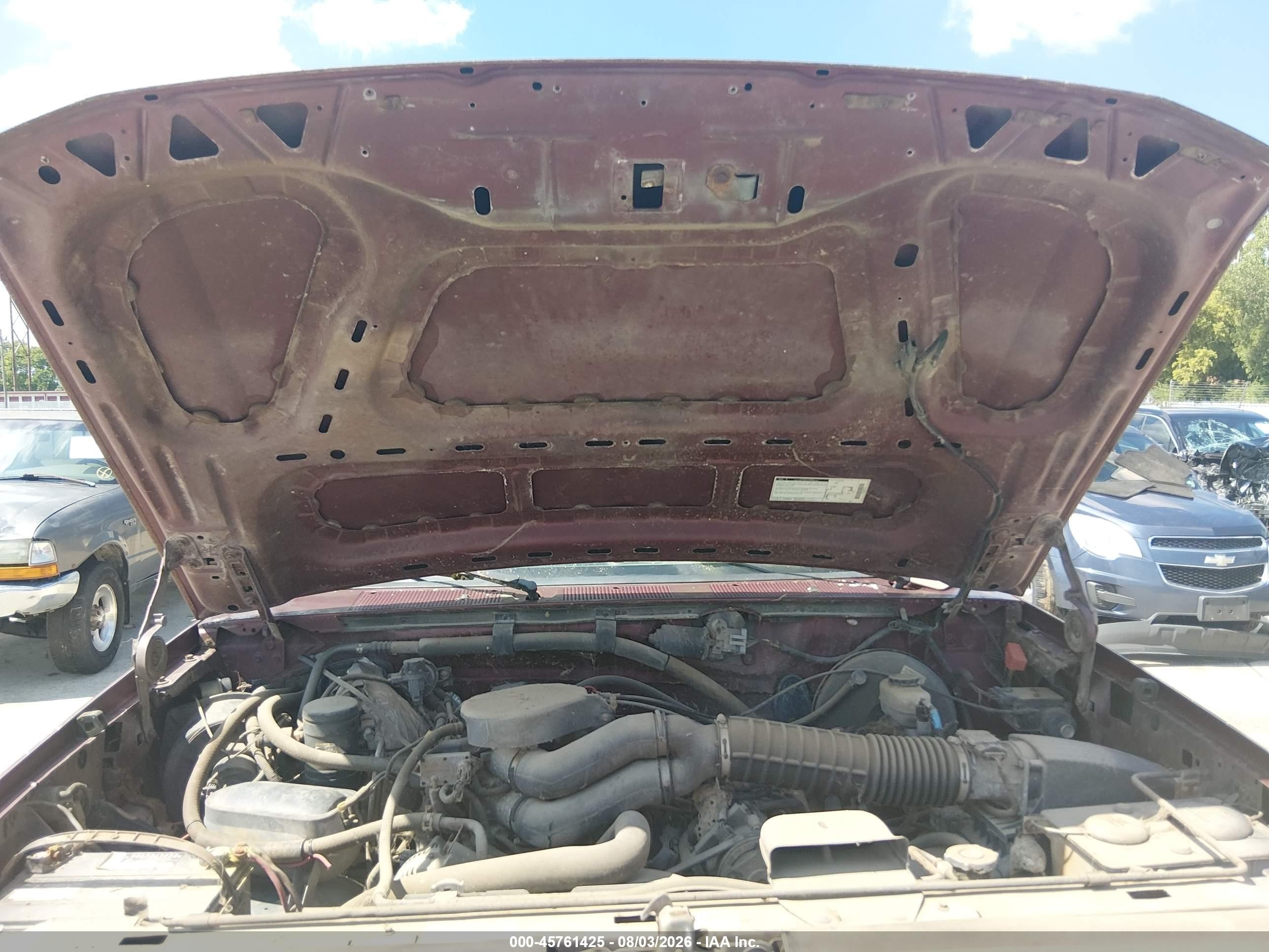 1996 Ford Bronco U100 Red vin: 1FMEU15HXTLA92912