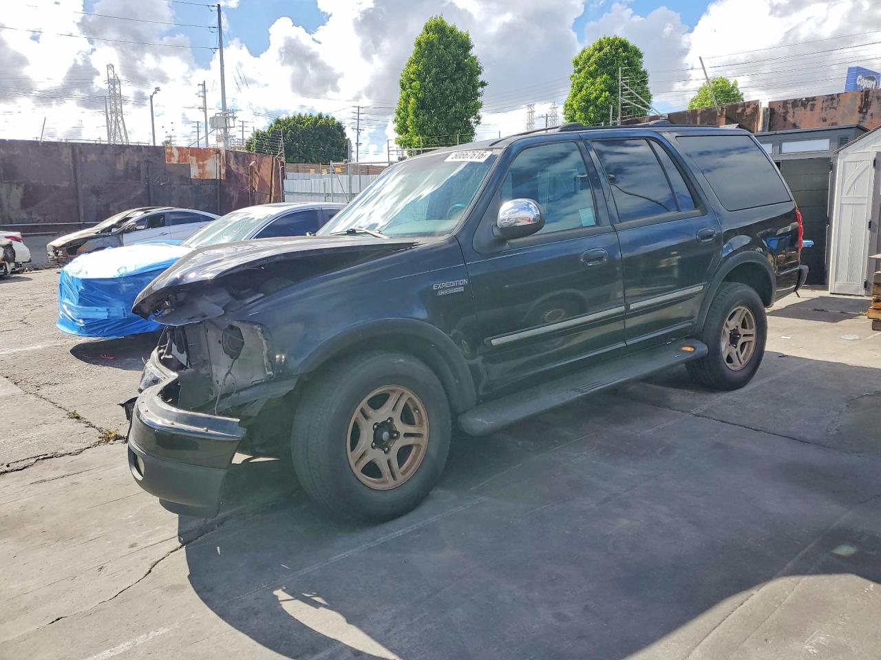 2002 Ford Expedition Xlt Black vin: 1FMEU15L52LA64485