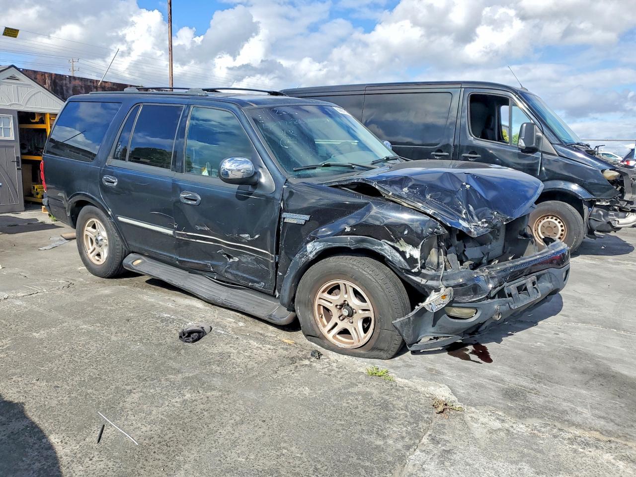 2002 Ford Expedition Xlt Black vin: 1FMEU15L52LA64485