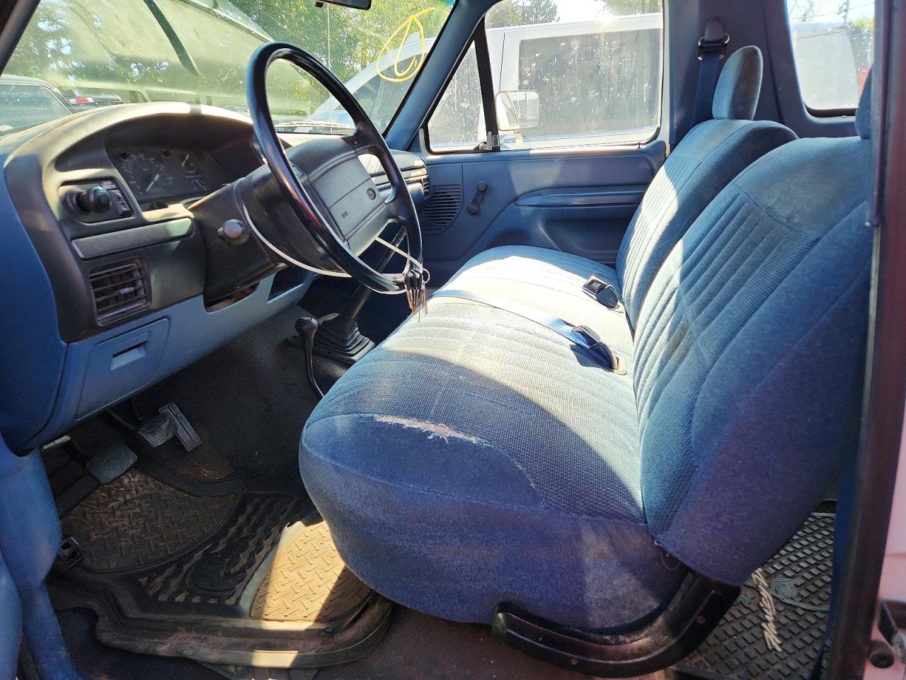 1994 Ford Bronco U100 White vin: 1FMEU15N0RLB52467