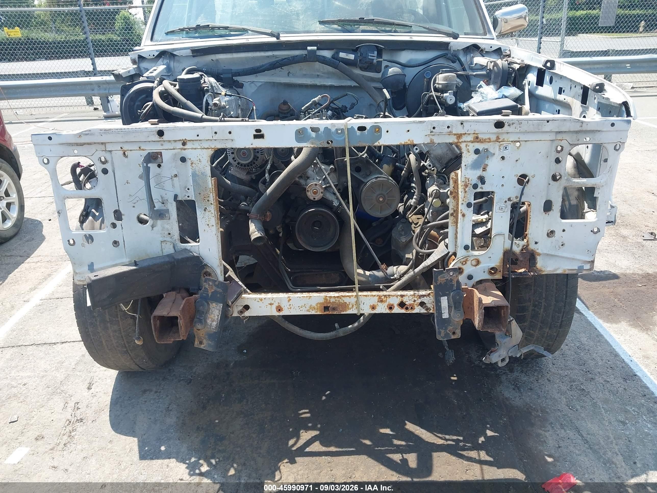1995 Ford Bronco U100 White vin: 1FMEU15N7SLA17881