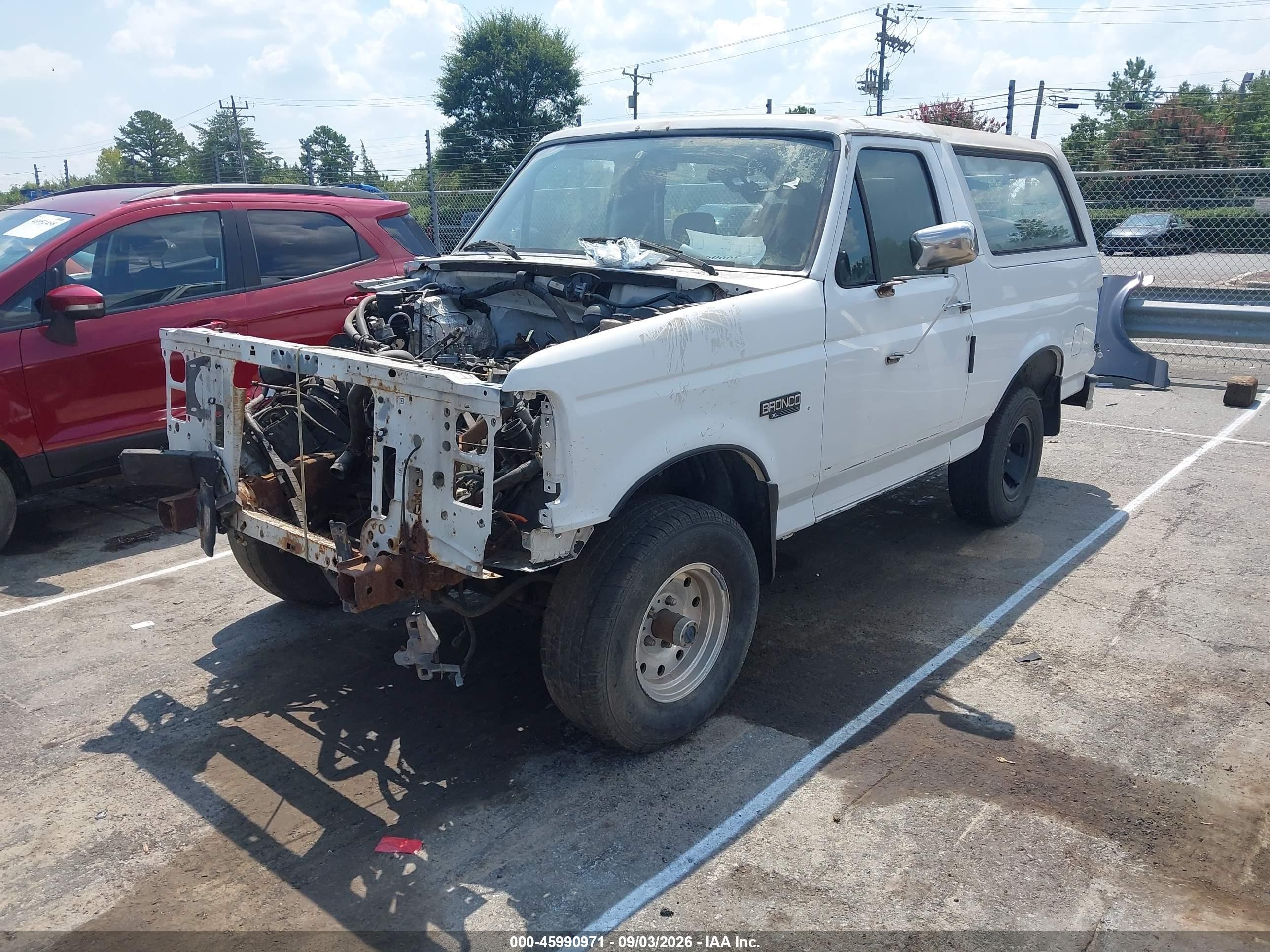 1995 Ford Bronco U100 White vin: 1FMEU15N7SLA17881