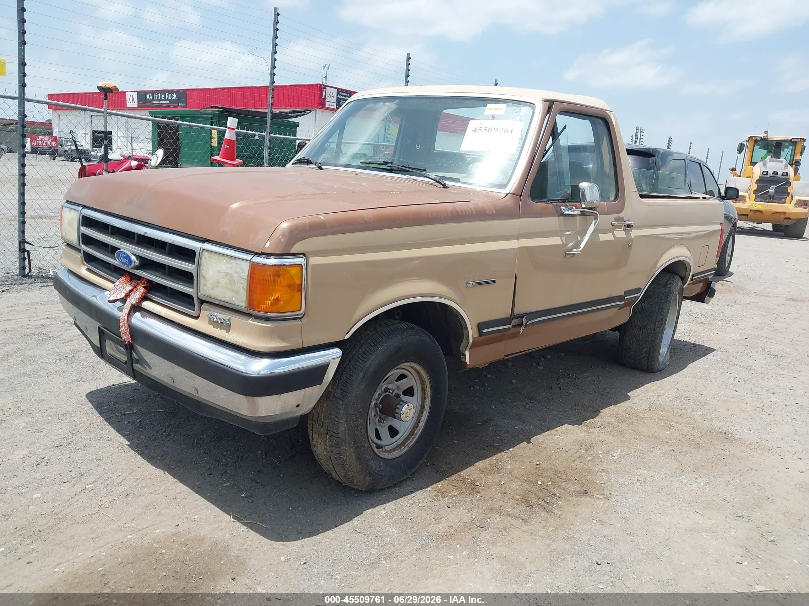 1989 Ford Bronco U100 Коричневый vin: 1FMEU15N8KLB18962