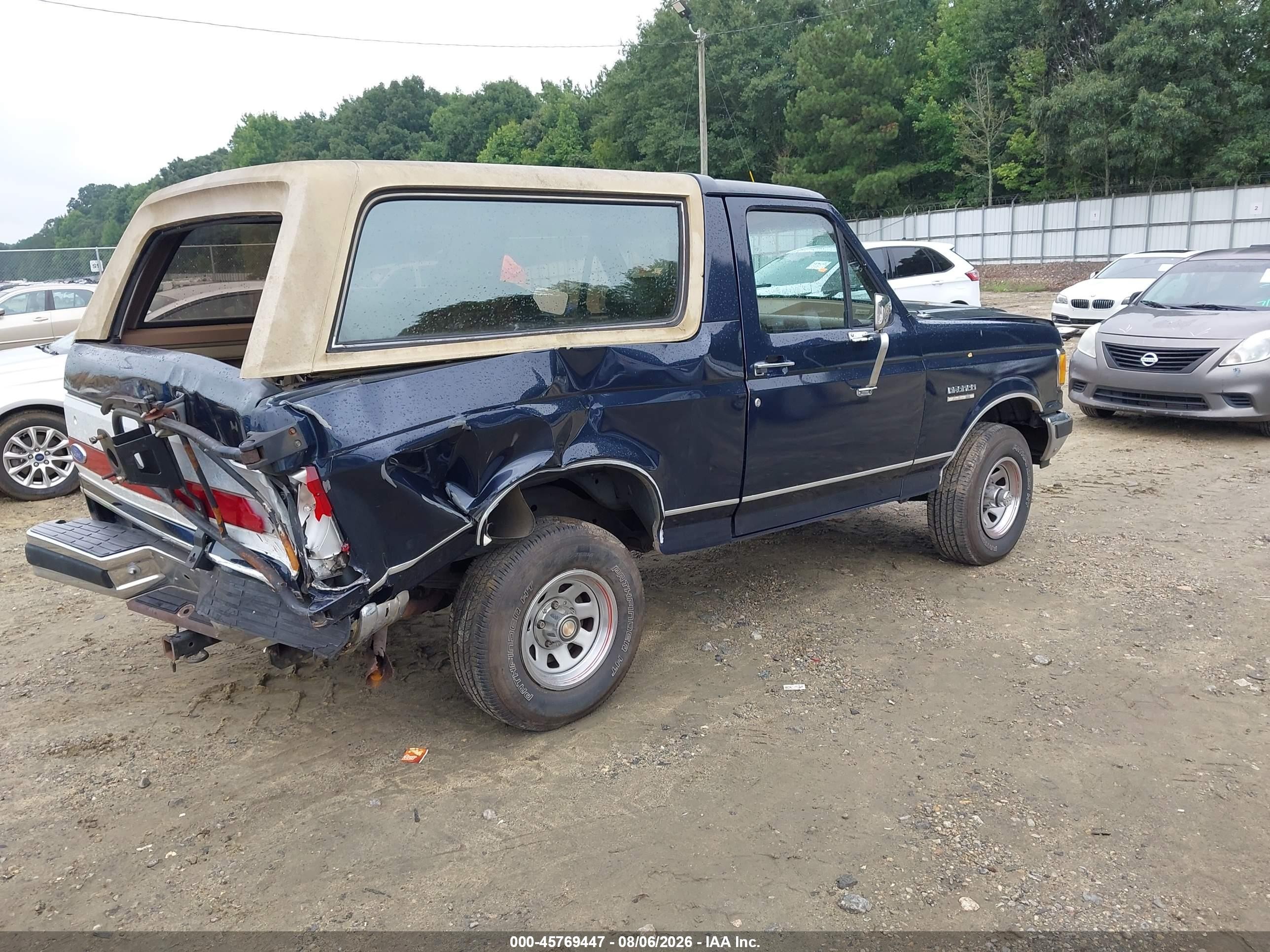 1989 Ford Bronco U100 Blue vin: 1FMEU15N8KLB48494