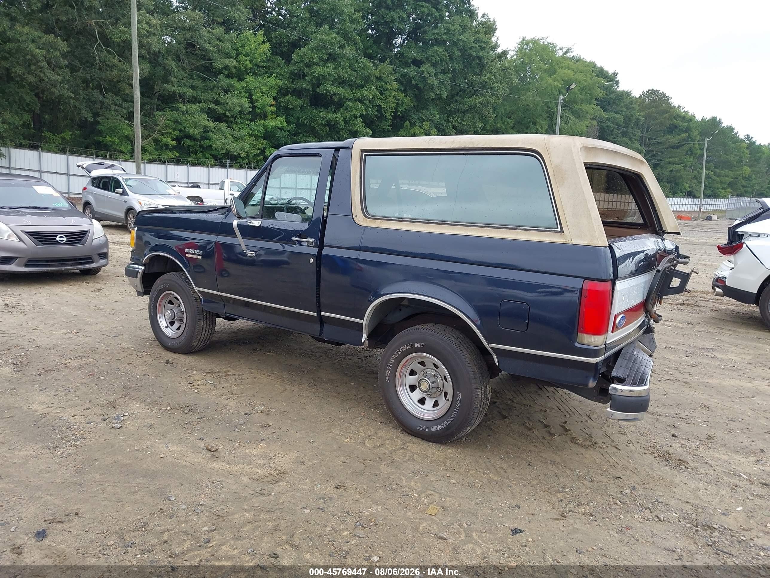 1989 Ford Bronco U100 Blue vin: 1FMEU15N8KLB48494