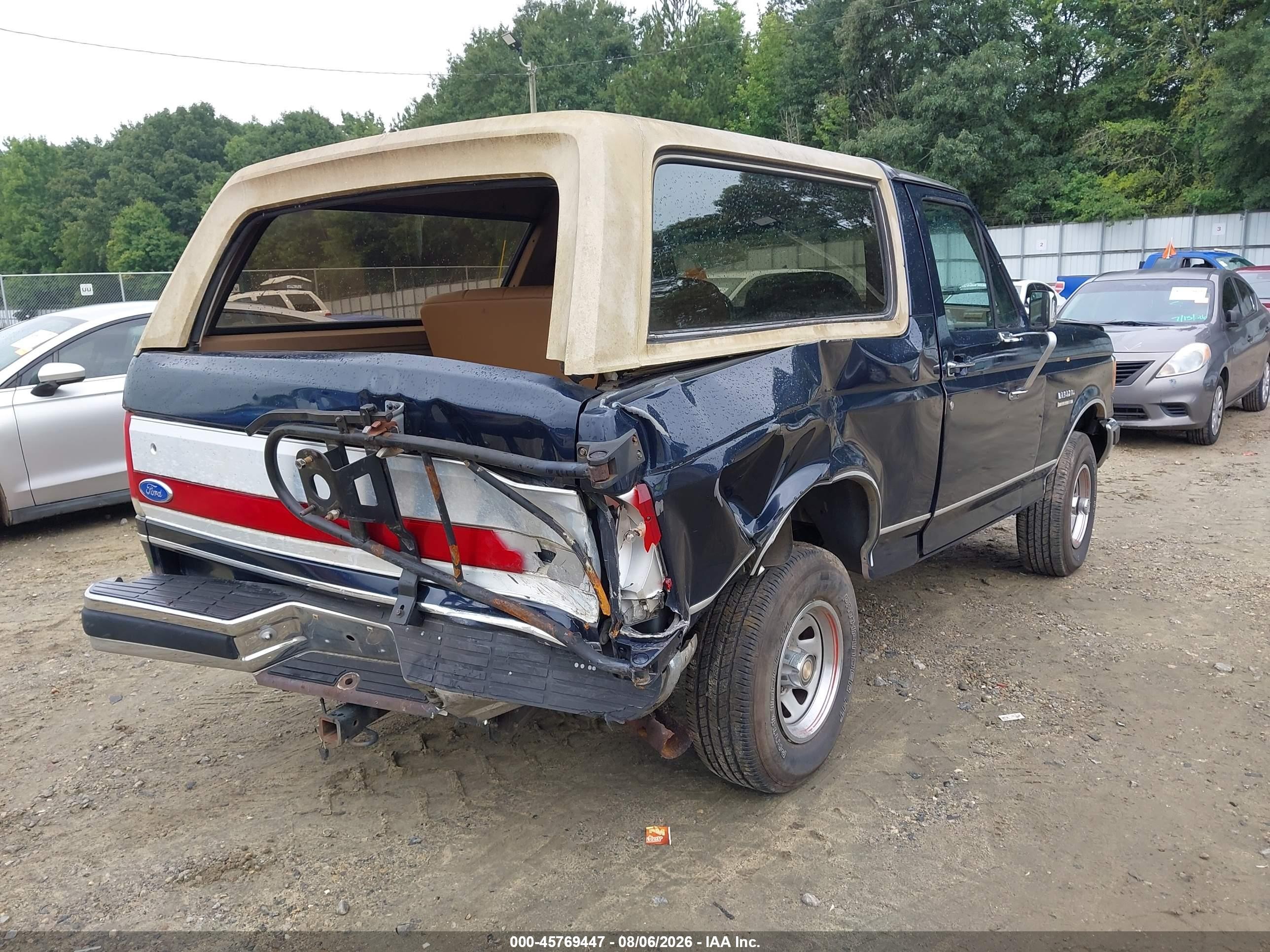 1989 Ford Bronco U100 Blue vin: 1FMEU15N8KLB48494