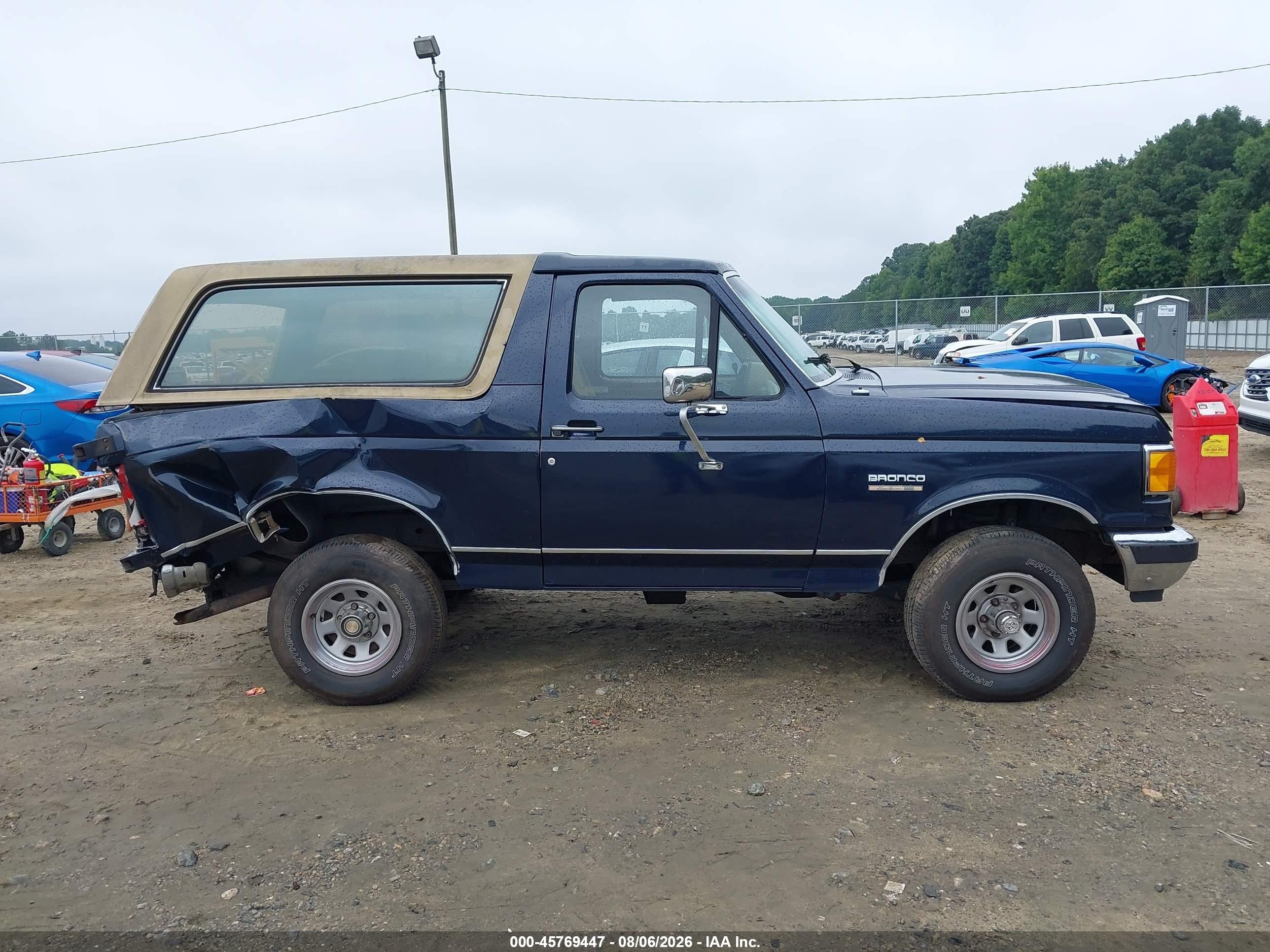 1989 Ford Bronco U100 Blue vin: 1FMEU15N8KLB48494