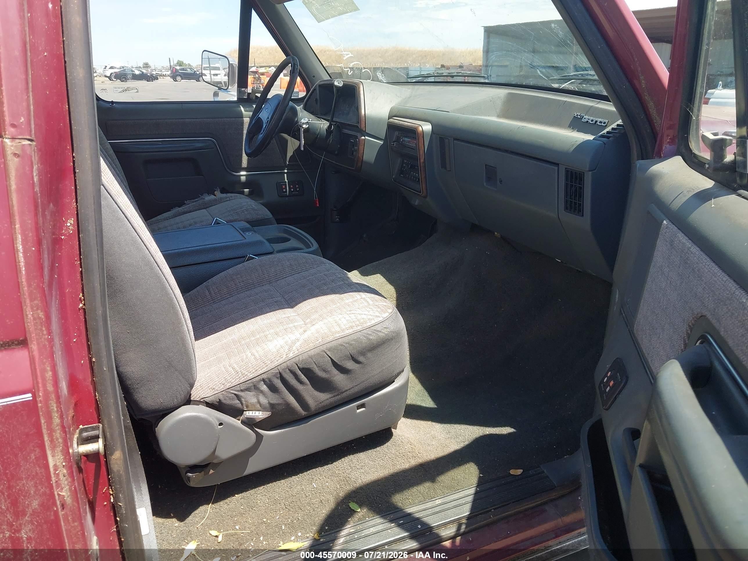 1991 Ford Bronco U100 Burgundy vin: 1FMEU15N8MLA51301