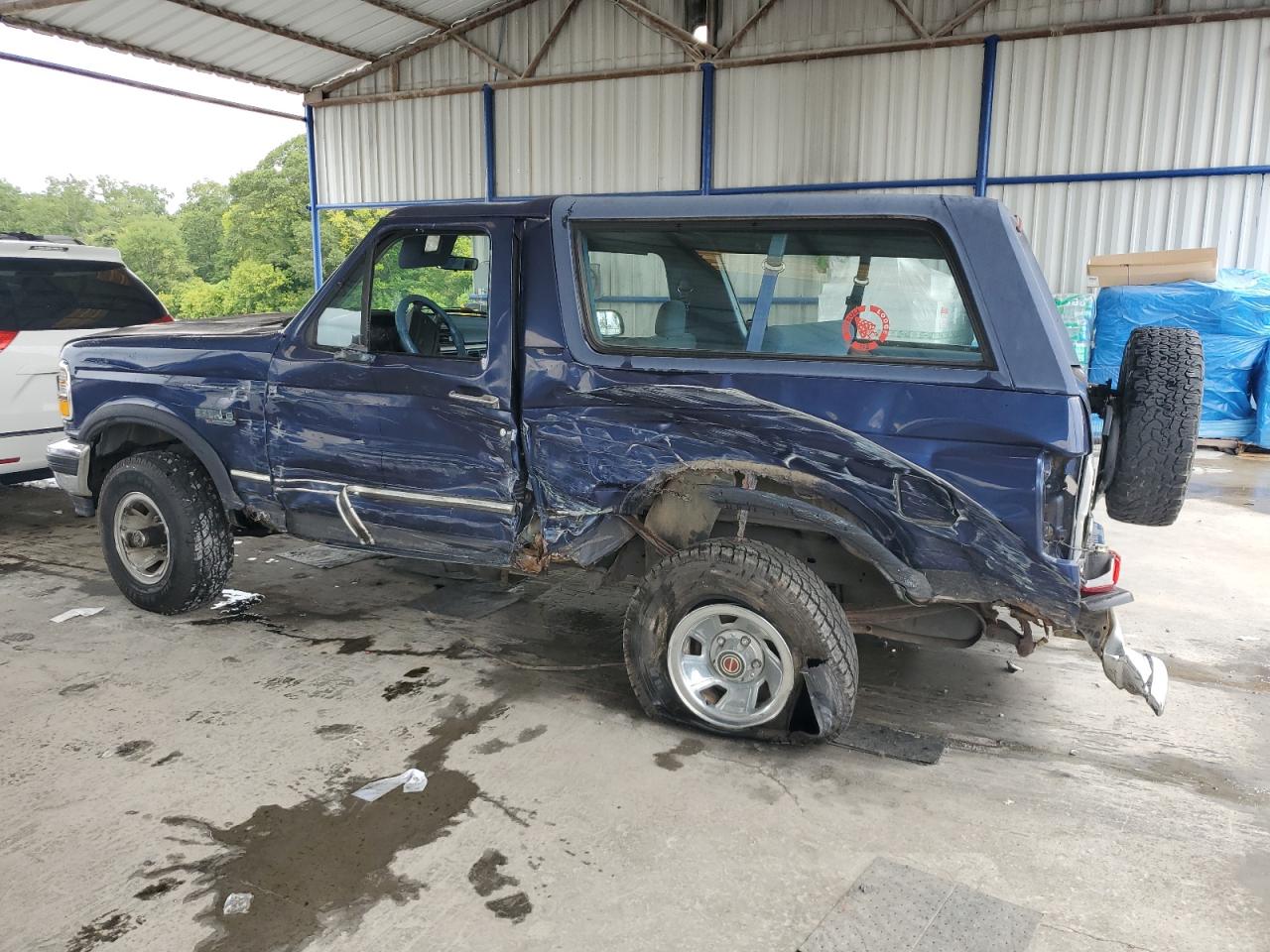 1994 Ford Bronco U100 Синий vin: 1FMEU15N8RLB23170