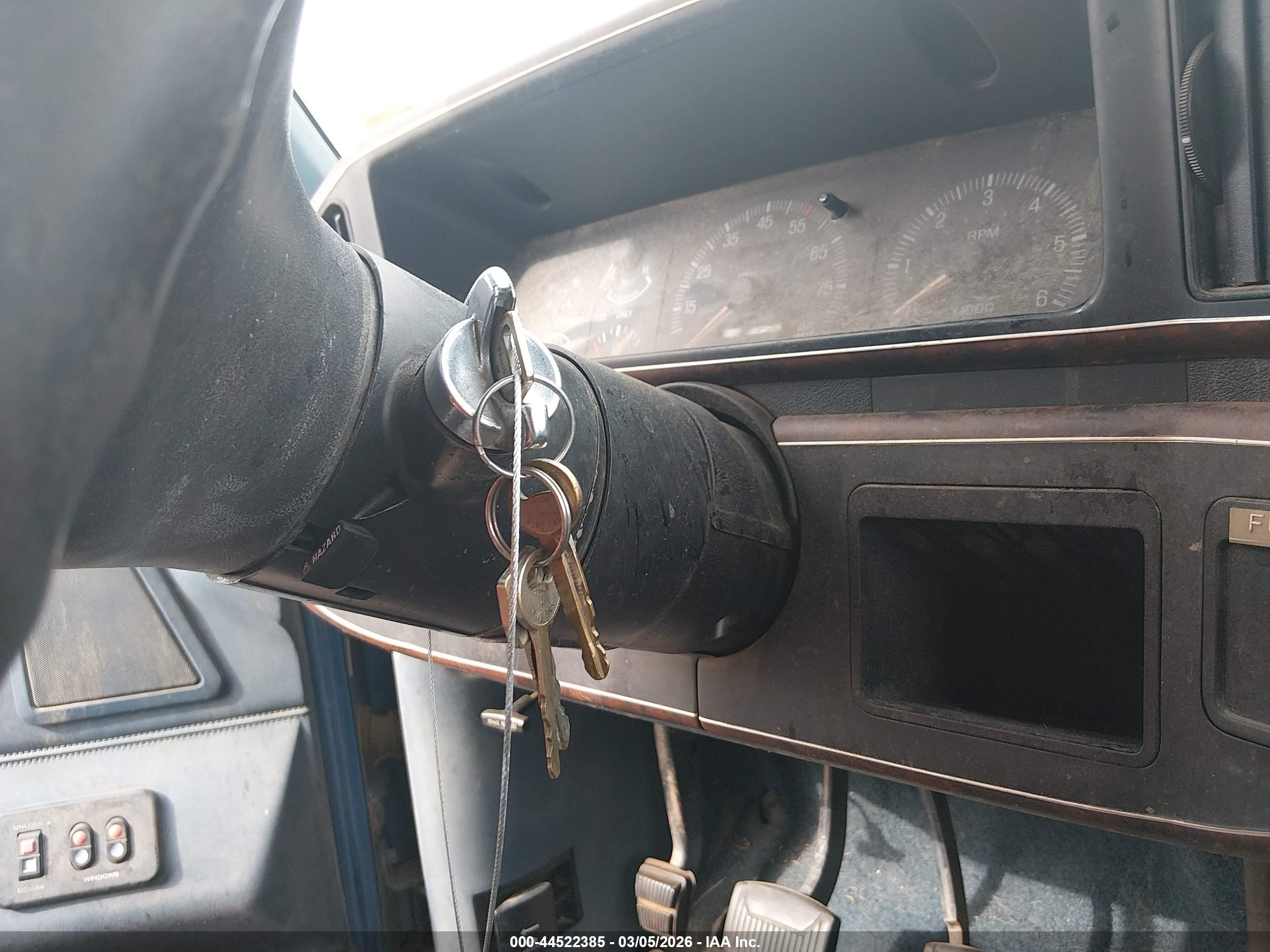 1988 Ford Bronco U100 Blue vin: 1FMEU15N9JLA02068