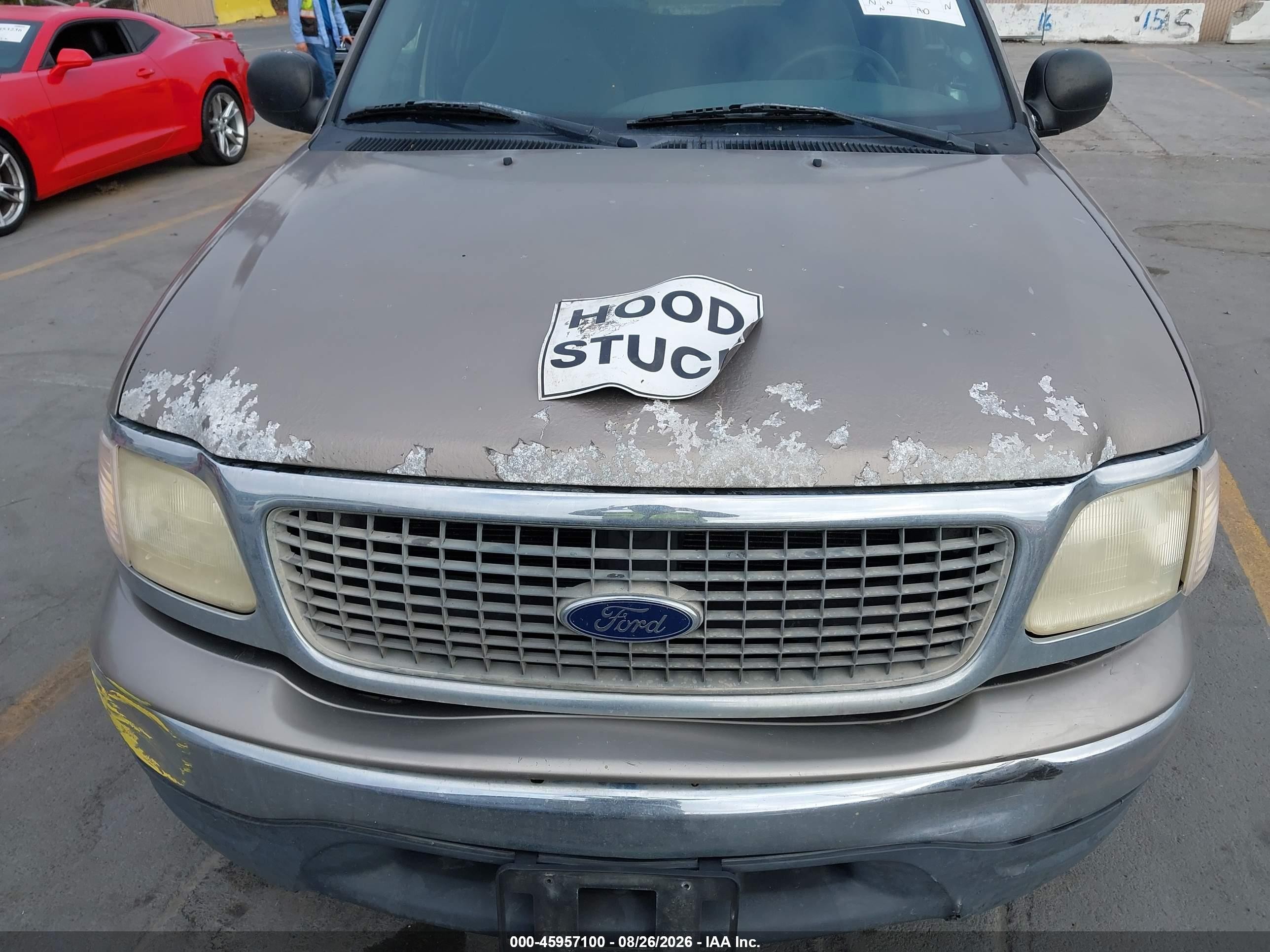 2001 Ford Expedition Xlt Silver vin: 1FMEU15W61LB23228
